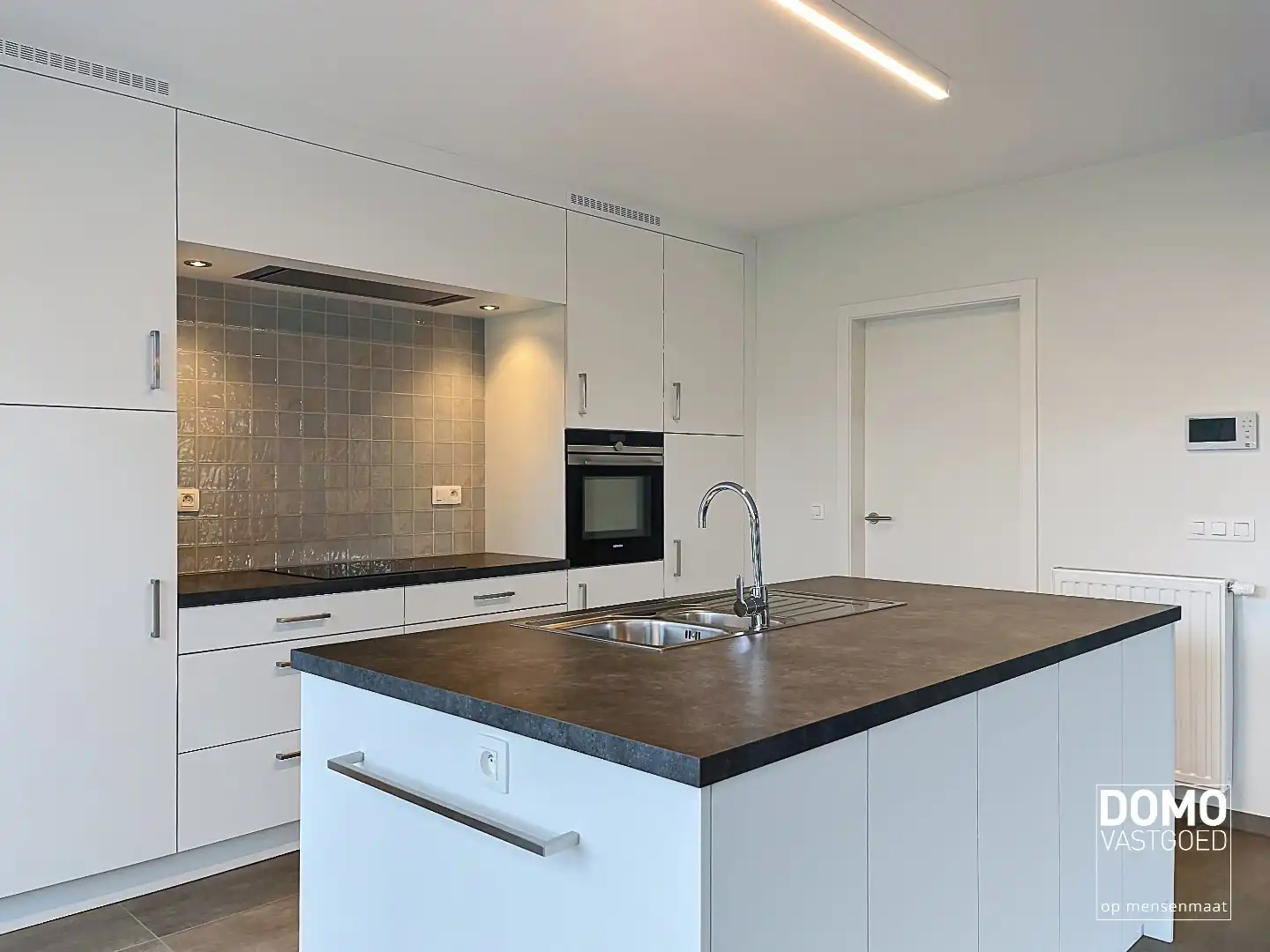 PRACHTIGE WONING MET 3 SLAAPKAMERS EN TUIN foto 5