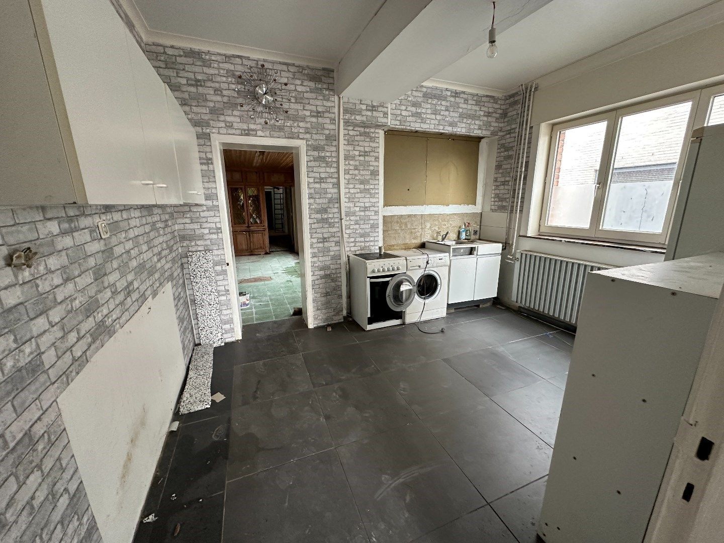 Te renoveren vrijstaande woning met 400m² Magazijn op 7a85ca perceel foto 11