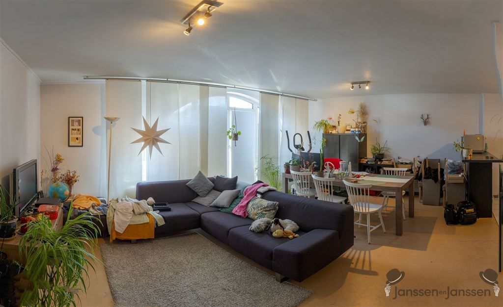 2 slpk appartement met overdekte staanplaats foto 5