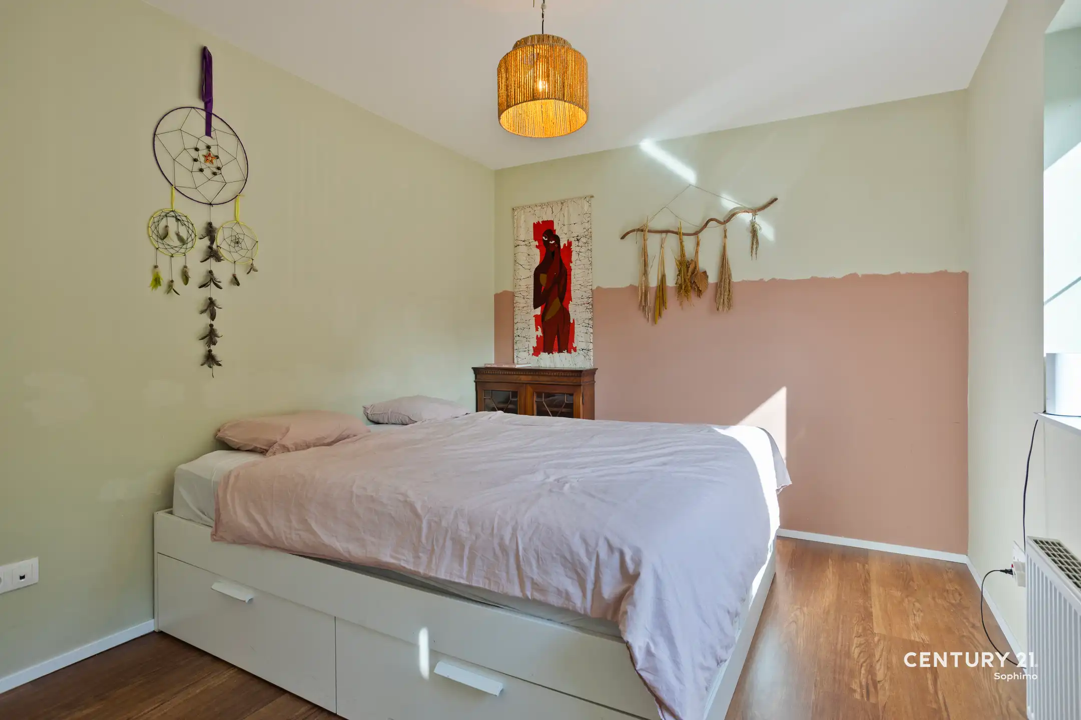 Recente, instapklare woning met 4 slaapkamers foto 14