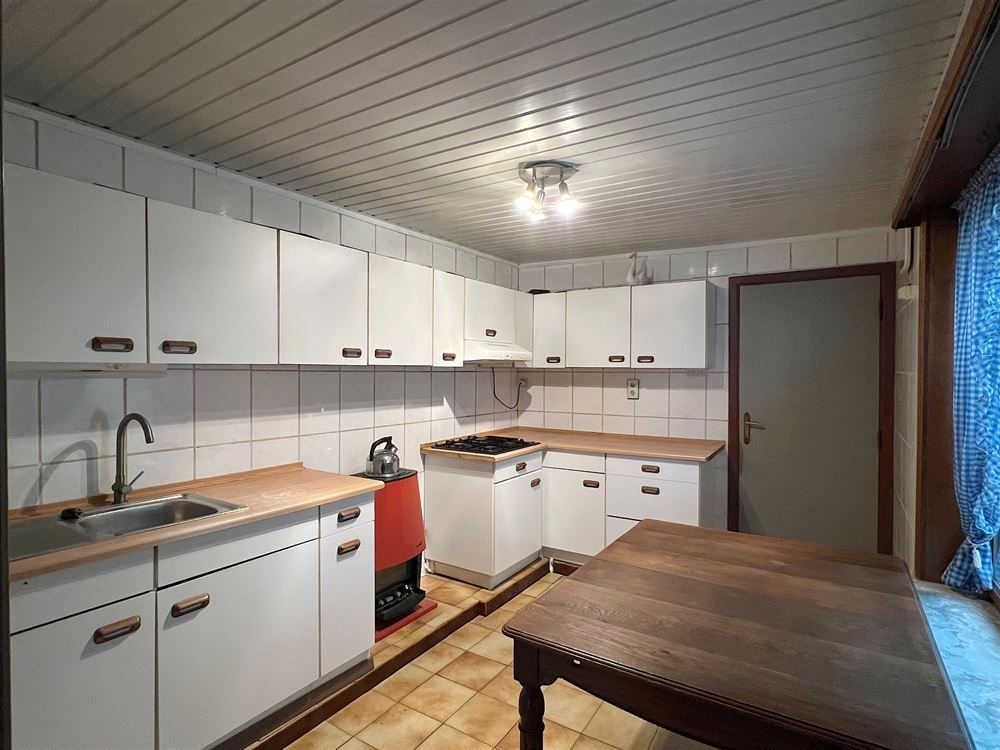 Te renoveren woning foto 6