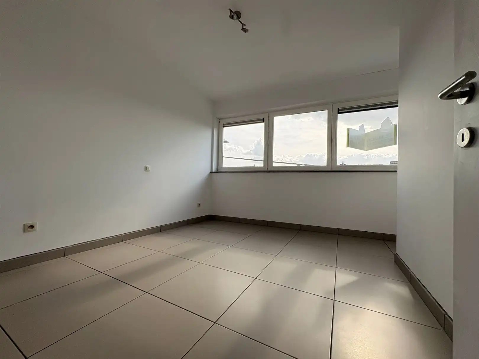 Gezellig instapklaar appartement met zonneterras met prachtig zich op "het Broek" foto 13
