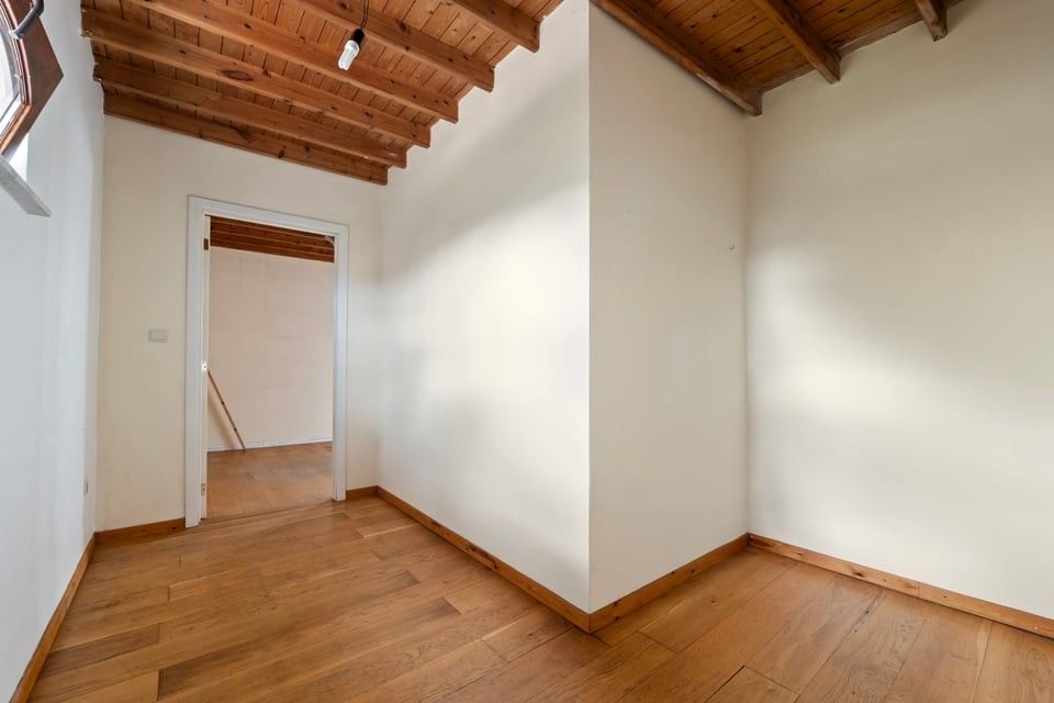 AUTHENTIEKE, STATIGE WONING MET KARAKTER IN HOEPERTINGEN foto 23