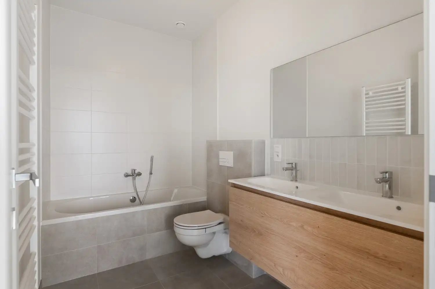 Nieuwbouw duplex penthouse met royaal terras in de Slachthuissite! foto 24