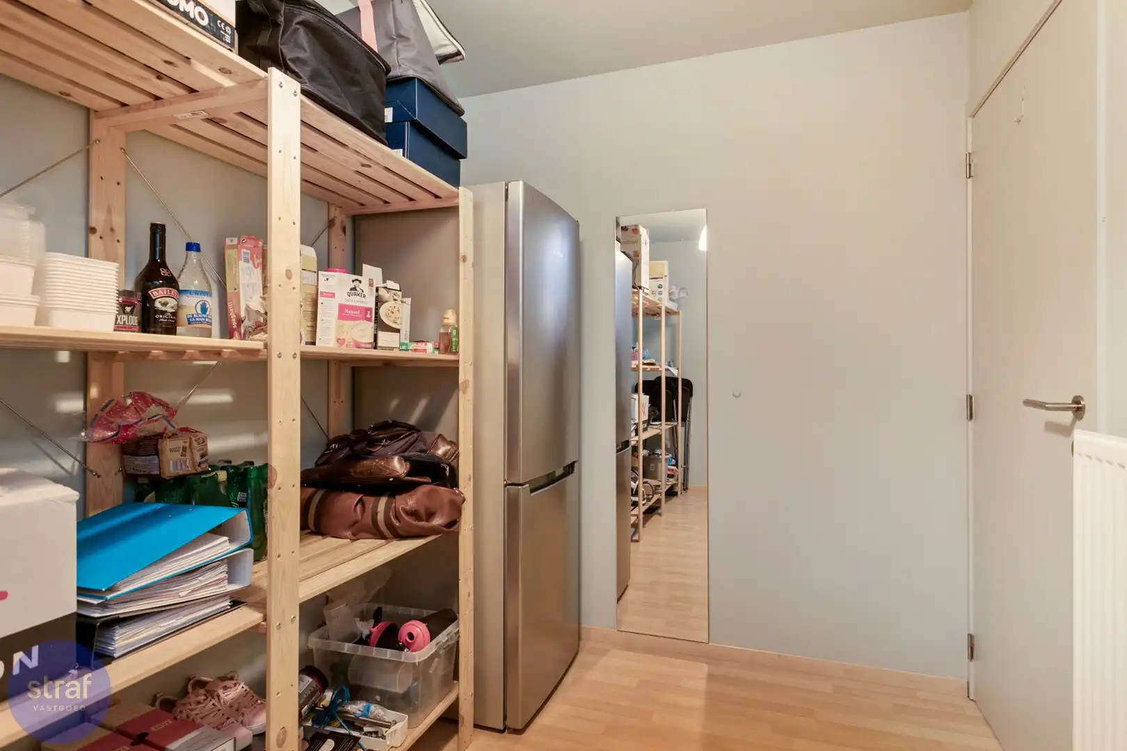 TE HUUR gemeubeld appartement in centrum Antwerpen met garage foto 10