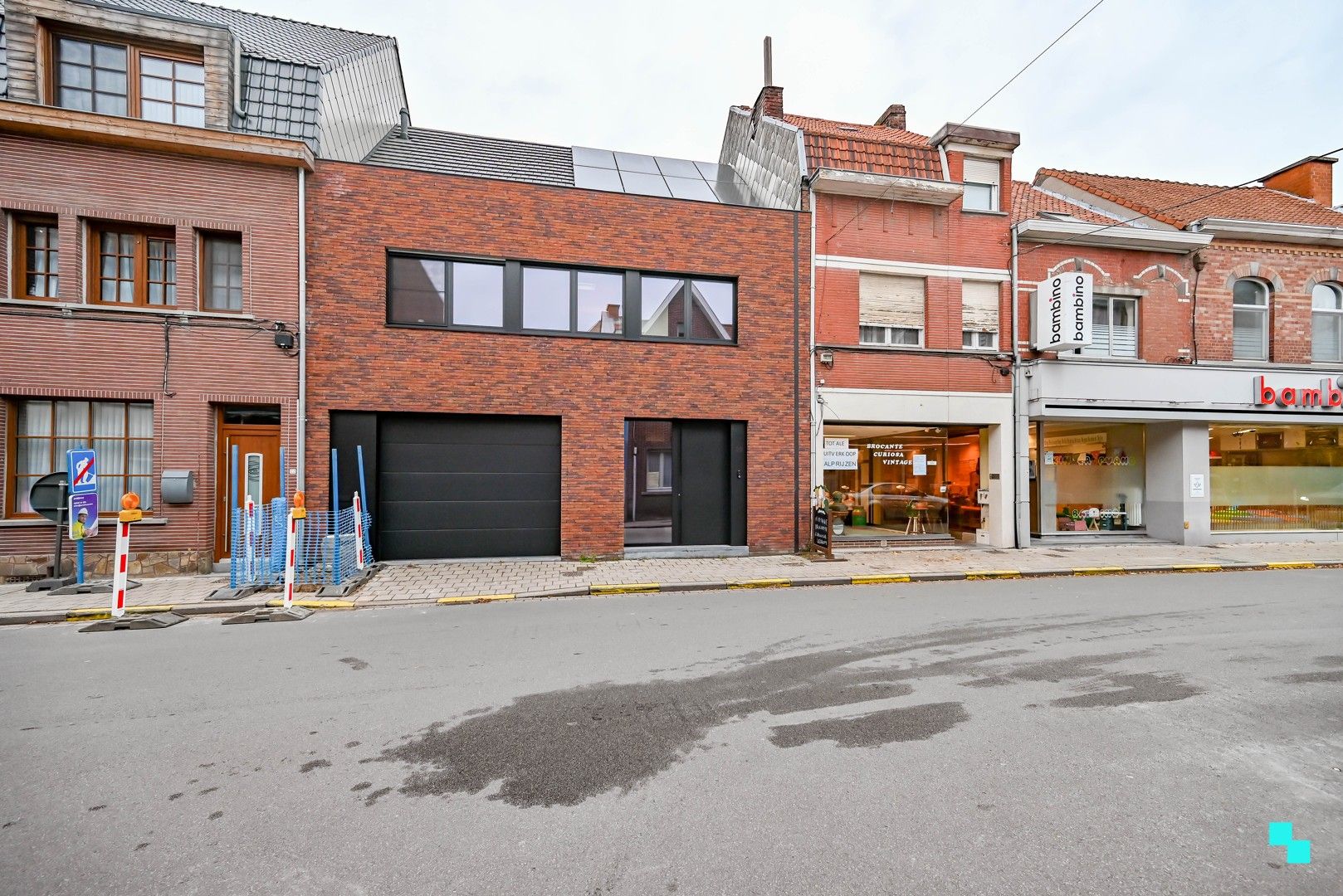 Opbrengsteigendom met winkelruimte én ruime garage in centrum Izegem foto 29