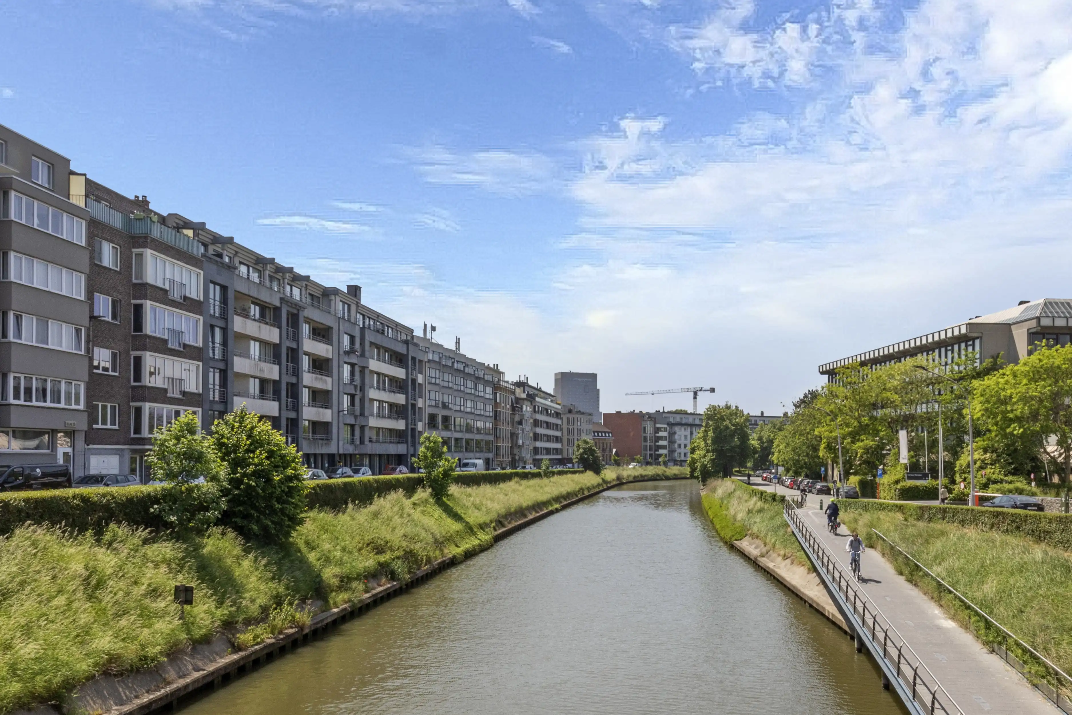 Gemeubeld 1-slaapkamer appartement met zonnig terras foto 17