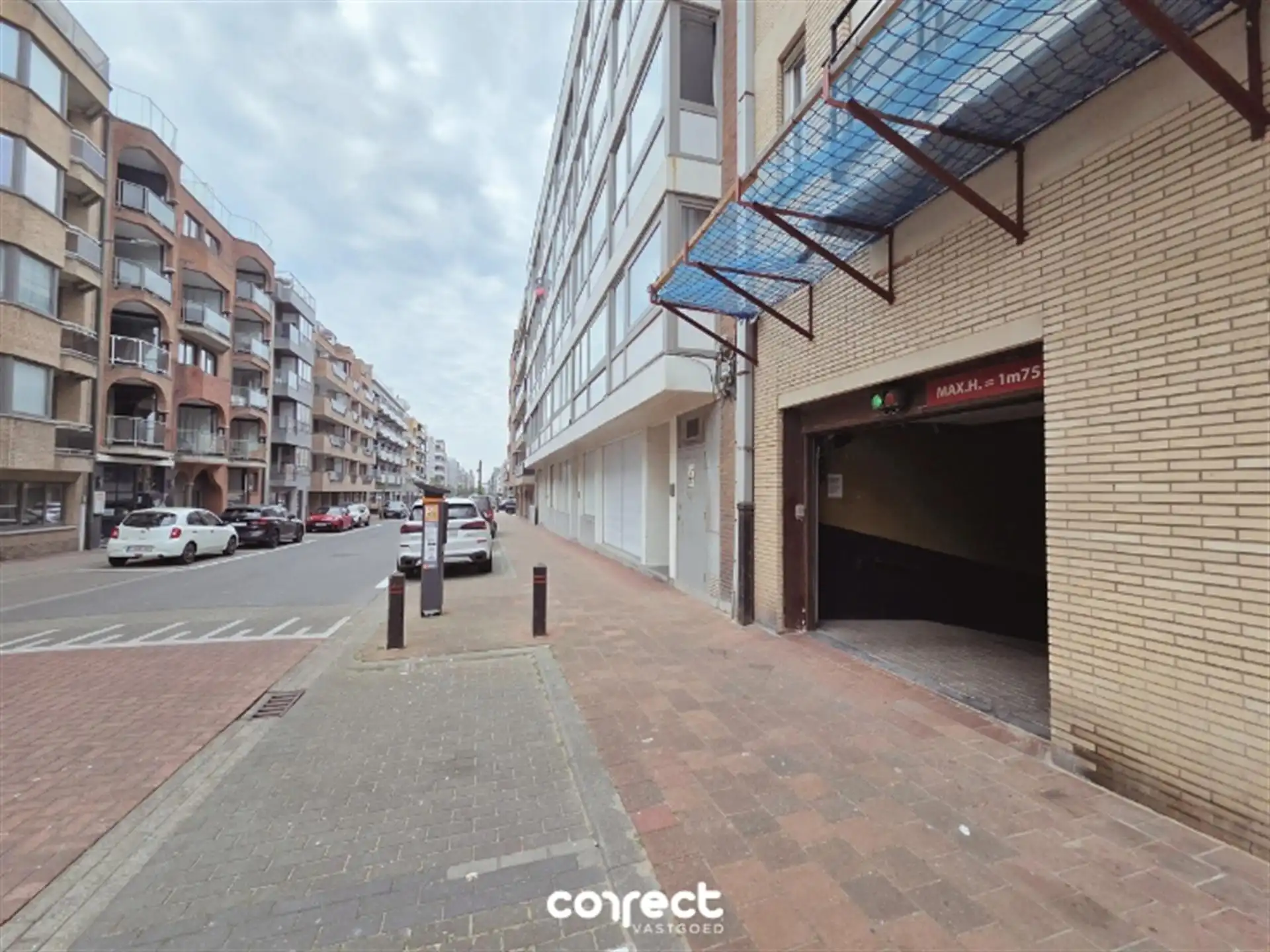 Autostaanplaats te huur – Residentie Miami Beach, Knokke foto {{pictureIndex}}