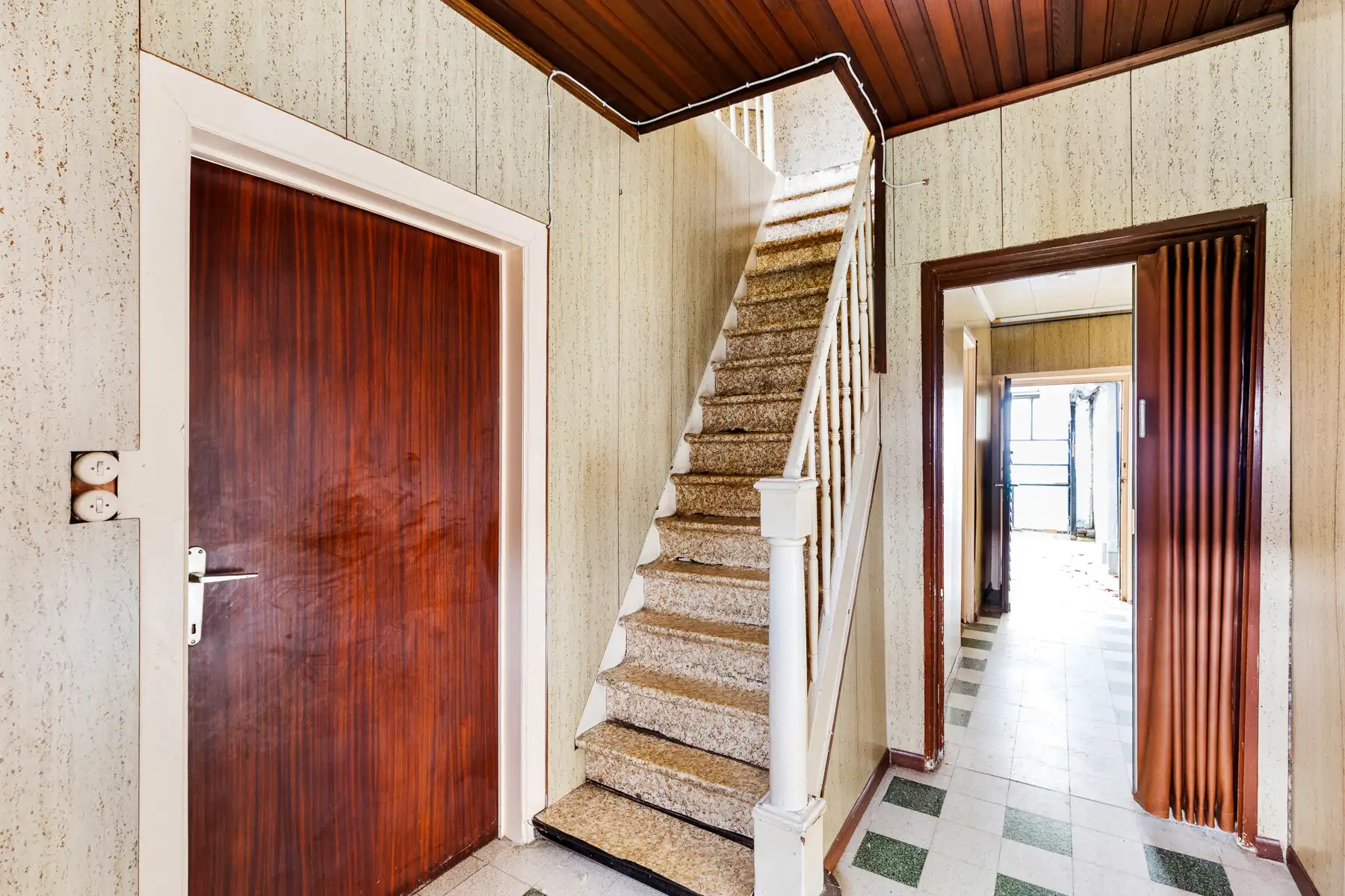 Te renoveren woning of bouwgrond in groene rand Zele foto 4