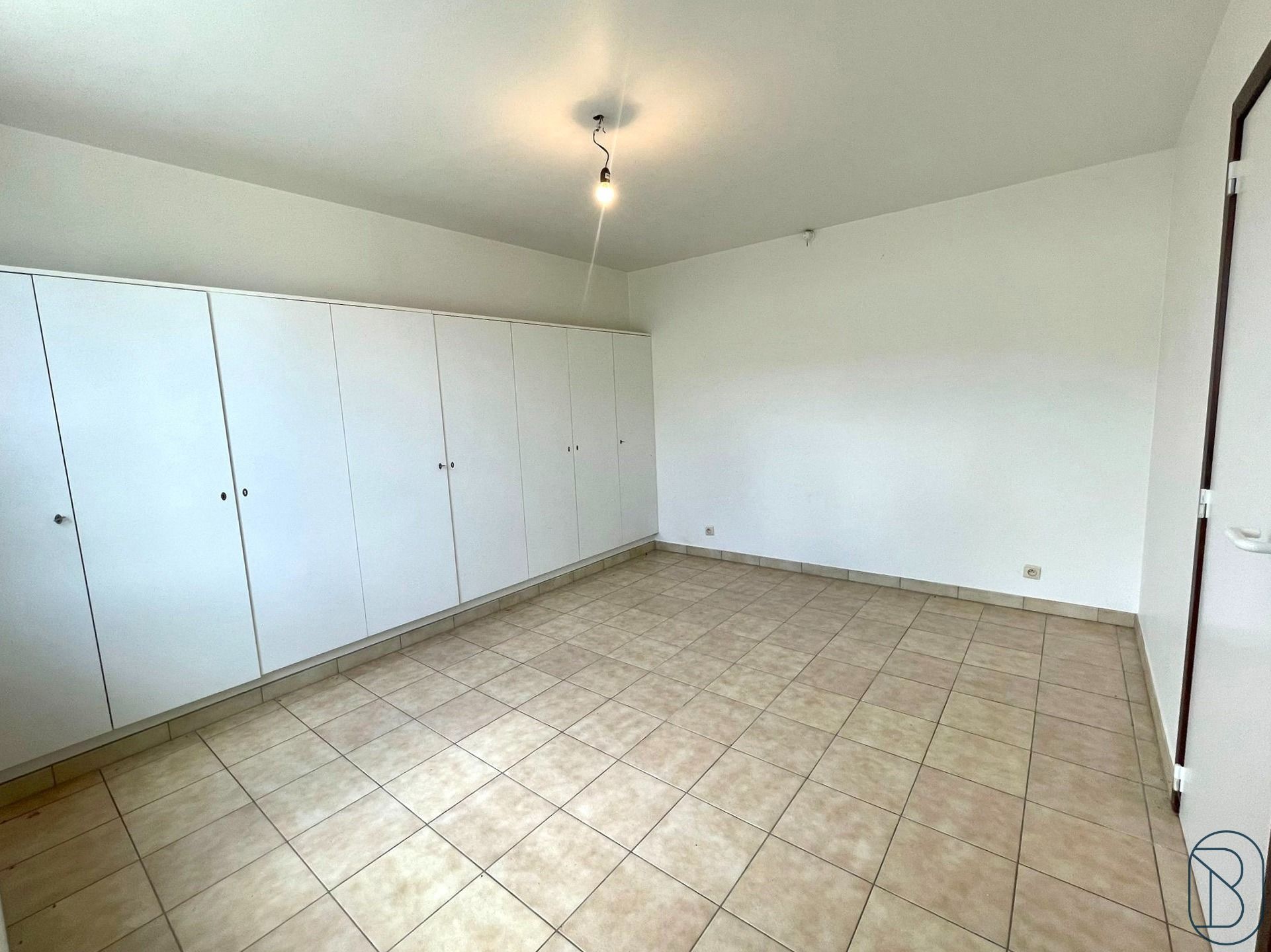 Ruime woning met grote tuin, VEEL POTENTIEEL!  foto 17