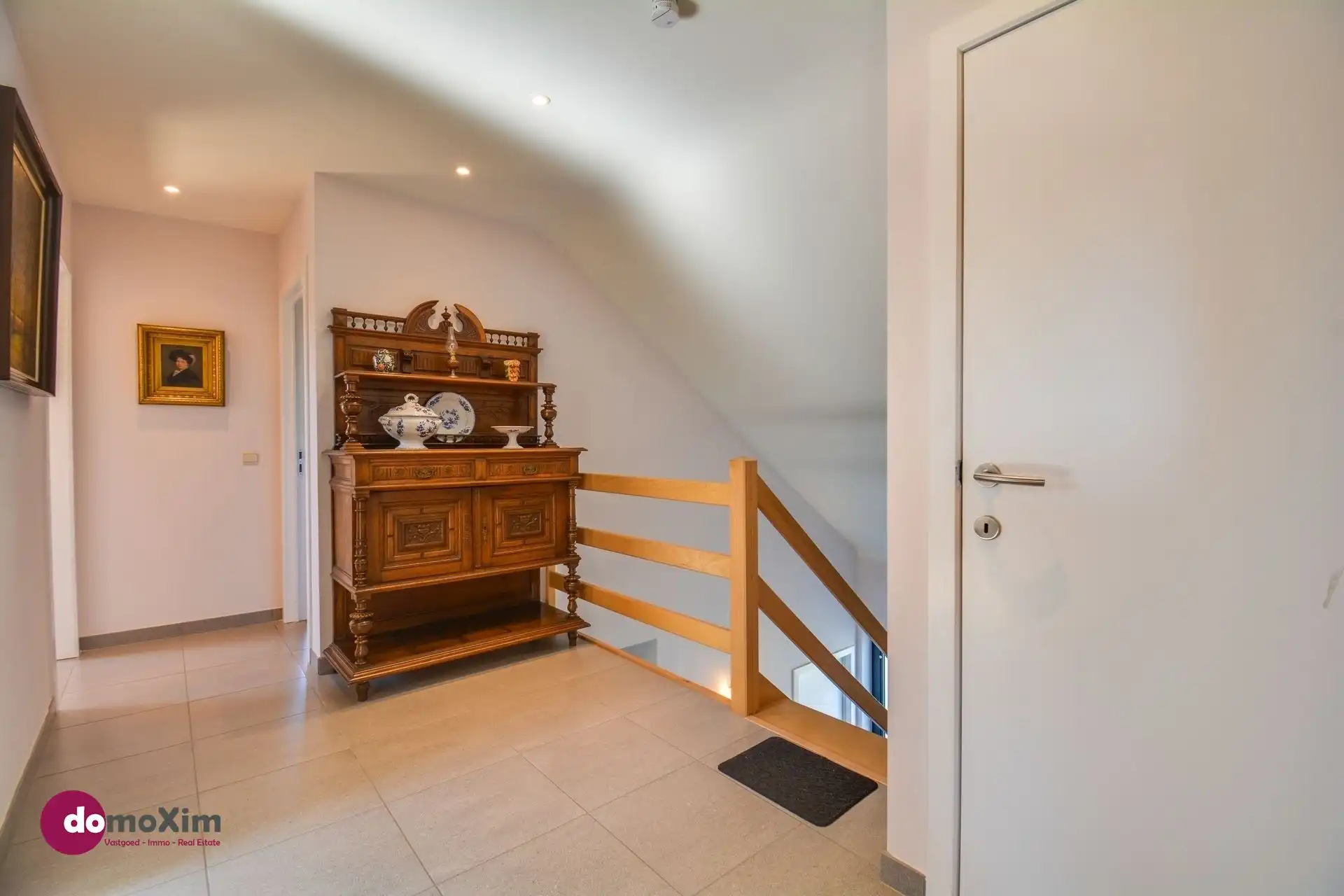 Mooie instapklare woning met 4 slaapkamers in Hever foto 17