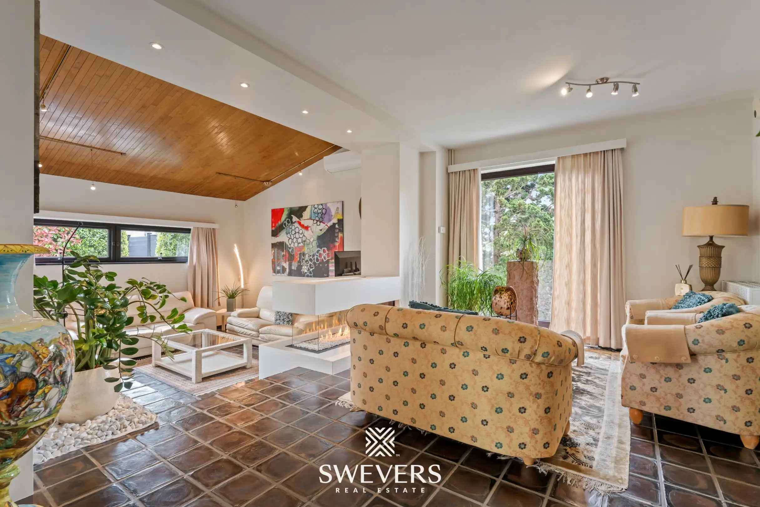 Authentieke villa met praktijkruimte en grote tuin te Hoepertingen foto 7