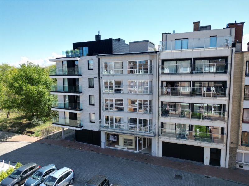 Gemeubeld 2-slaapkamerappartement op wandelafstand van het strand! foto {{pictureIndex}}