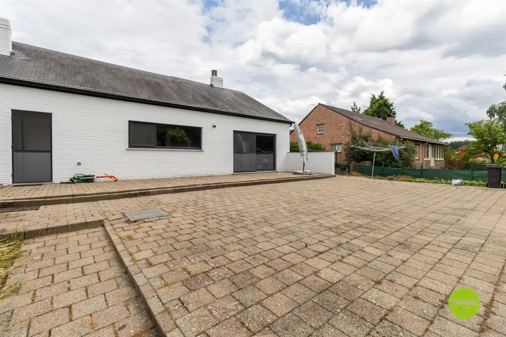Ruime open bebouwing op een prachtig perceel van 3.764 m² foto 33