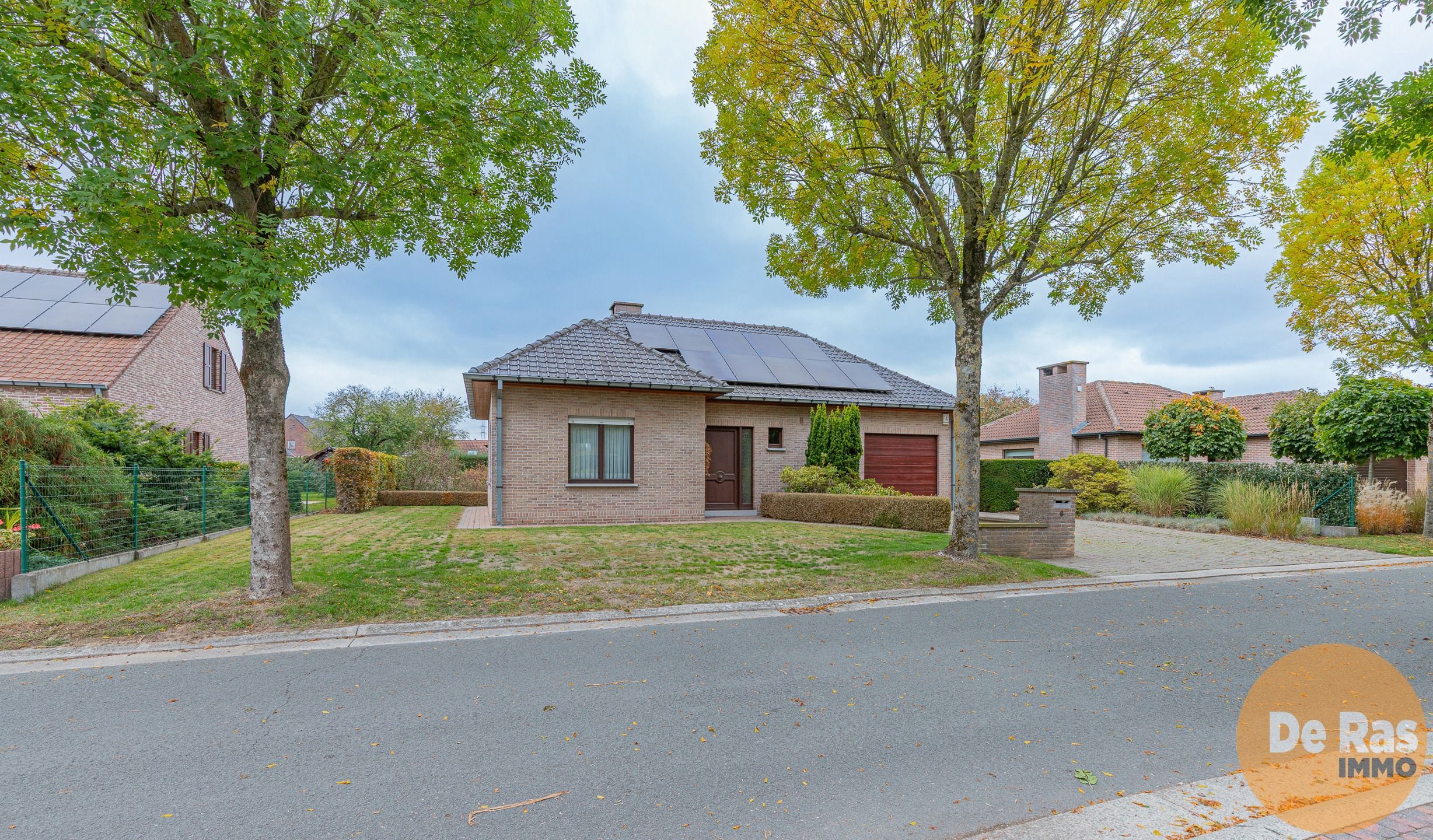 HEUSDEN - Verzorgde bungalow in rustige buurt foto 2