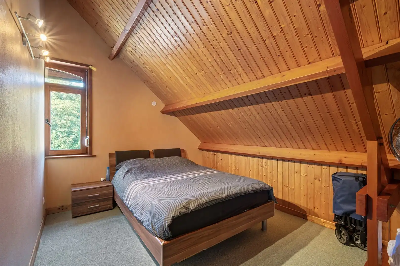 Alleenstaande woning op een perceel van 3170m² foto 23