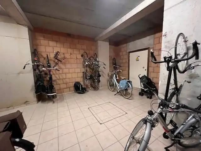 Zeer recent 2 slaapkamer appartement met open zicht /79 m2groot foto 10