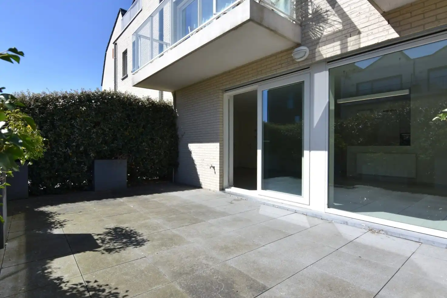 Ruim 3-slpk appartement met zonnig terras foto 7