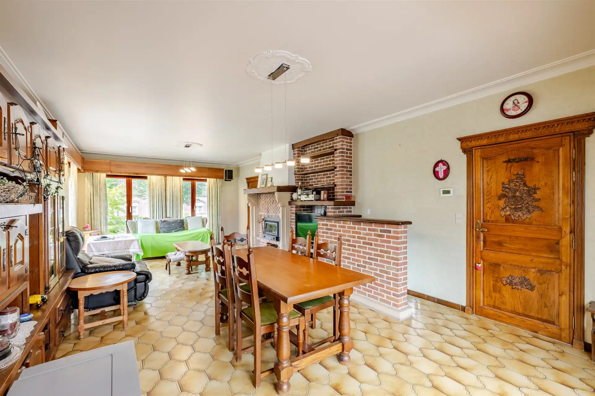 Charmante villa met zwembad op een mooi perceel van 942 m²  foto 7