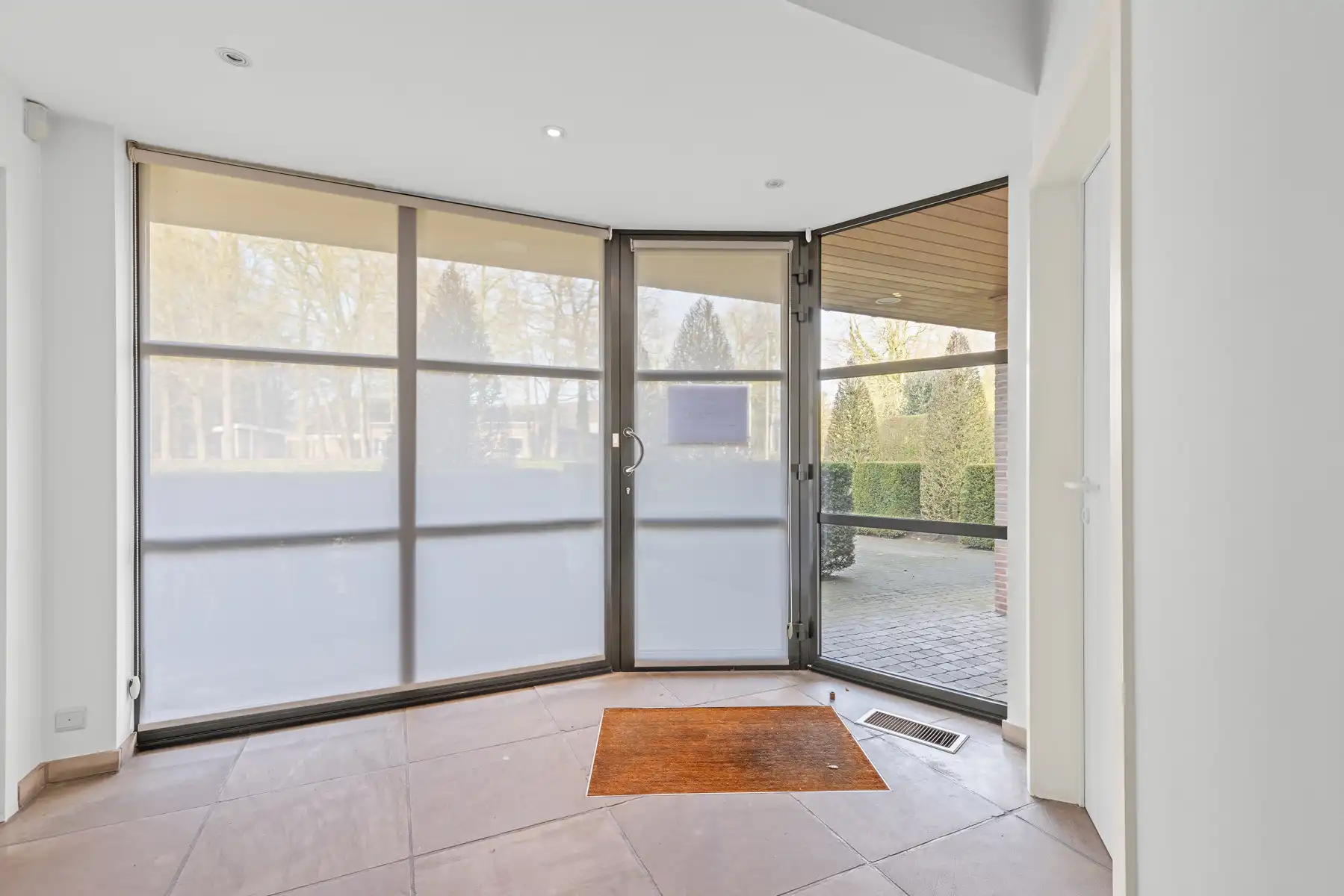 Uitzonderlijke opportuniteit op zichtlocatie! foto 2