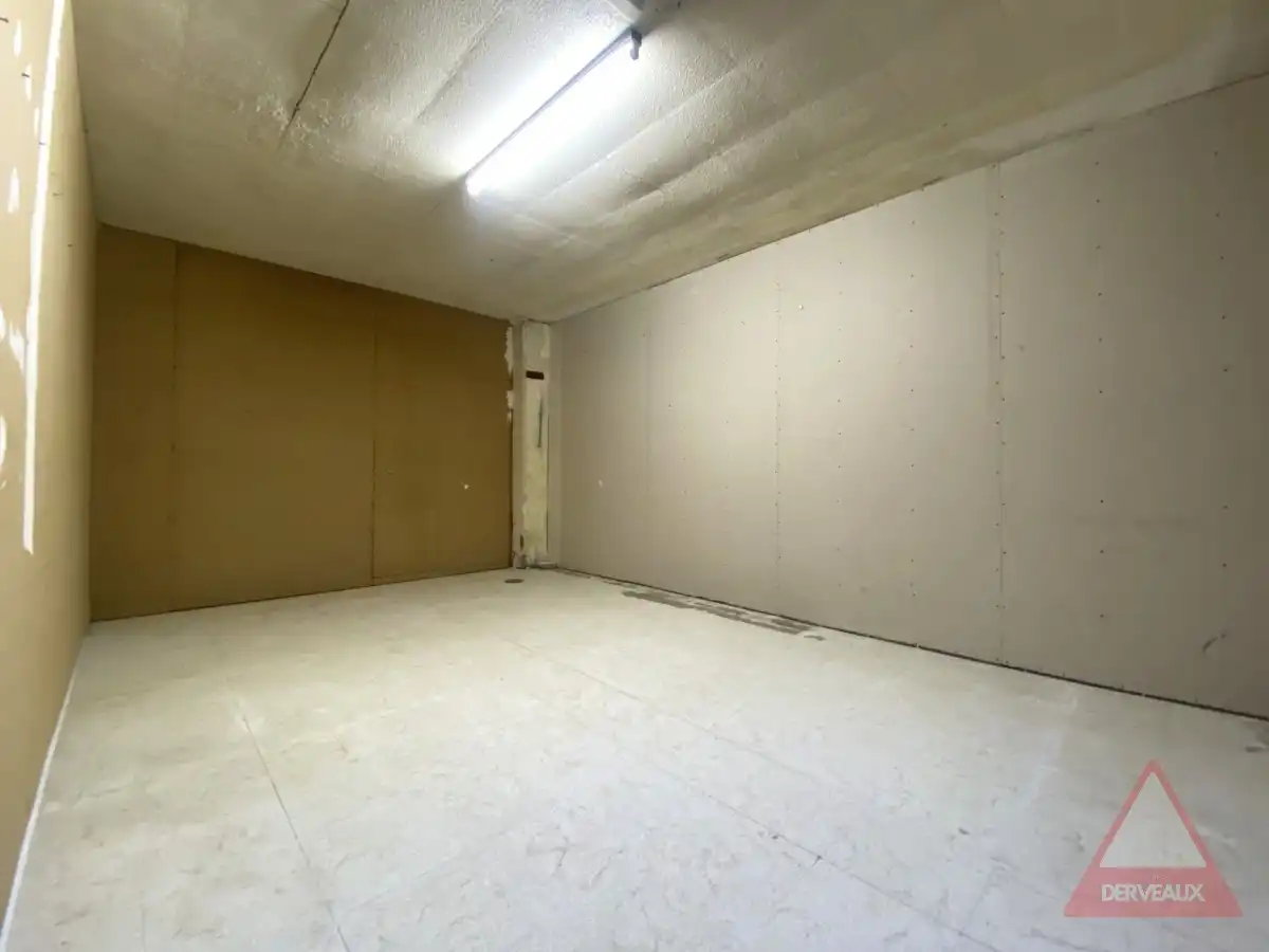 Zonnebeke – Charmante woning op centrale ligging nabij park en voorzieningen foto 8