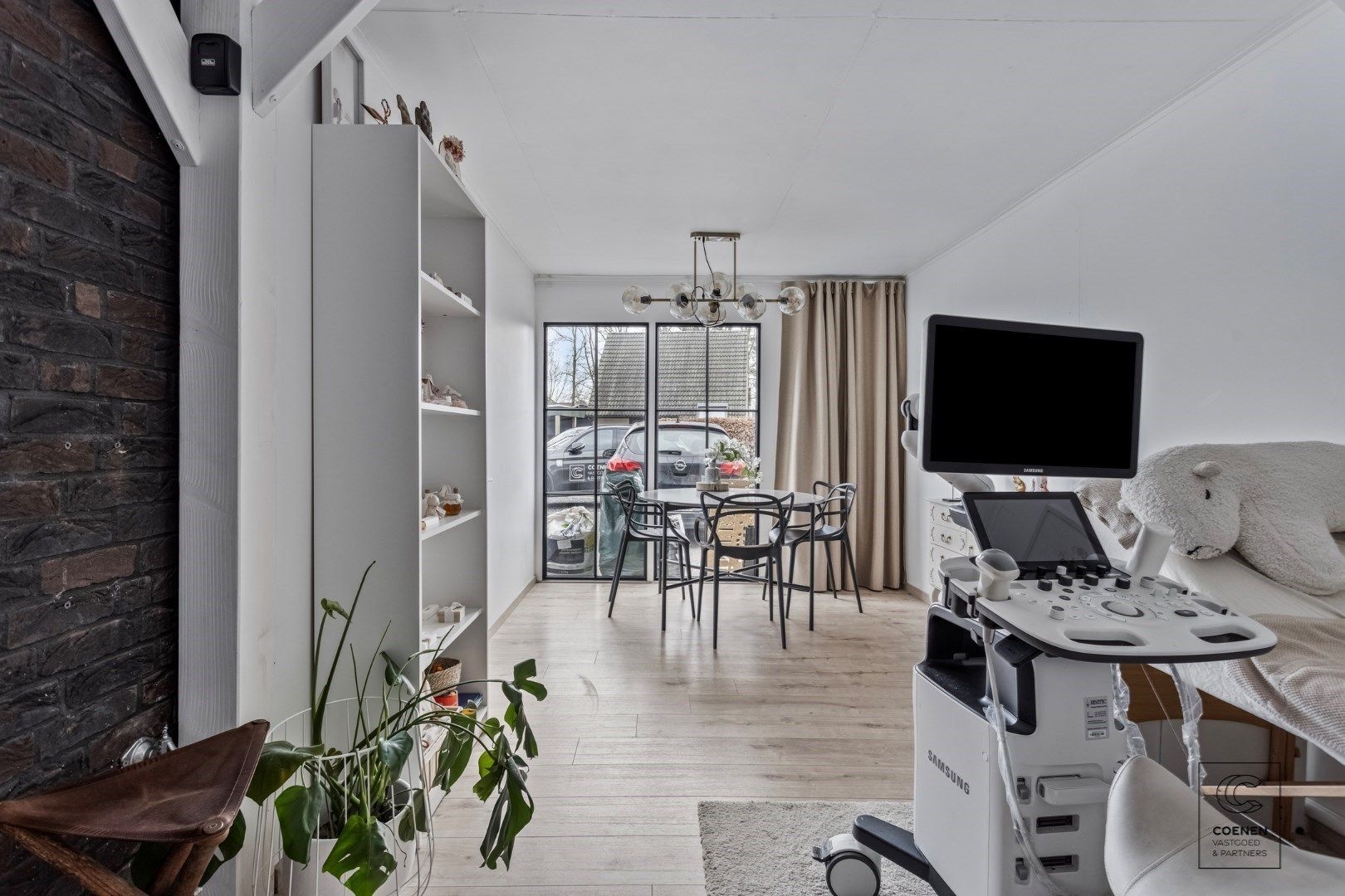 Prachtig verder af te werken HOB van 320 m² in een doodlopende straat! foto 31