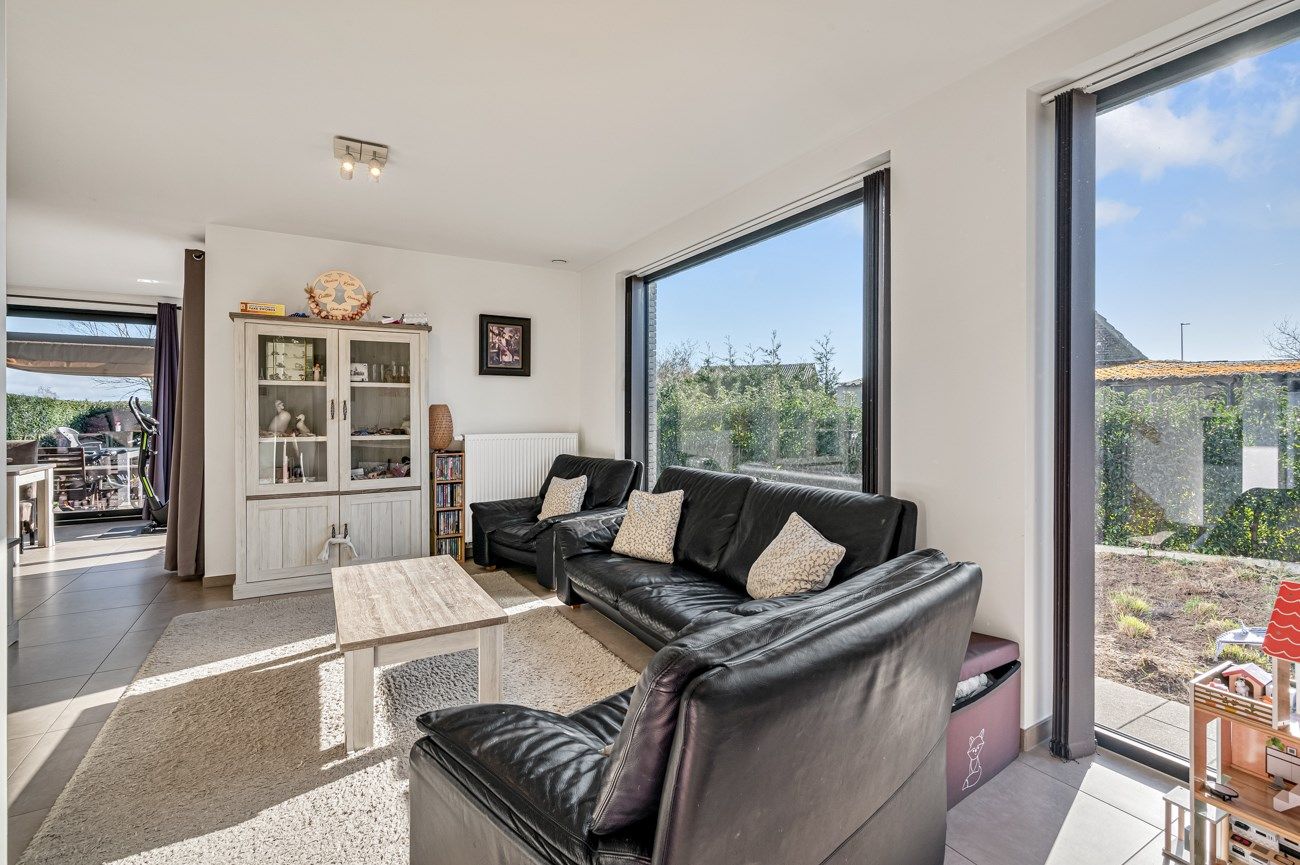 Instapklare woning met 4 slaapkamers en een eindeloos uitzicht foto 4