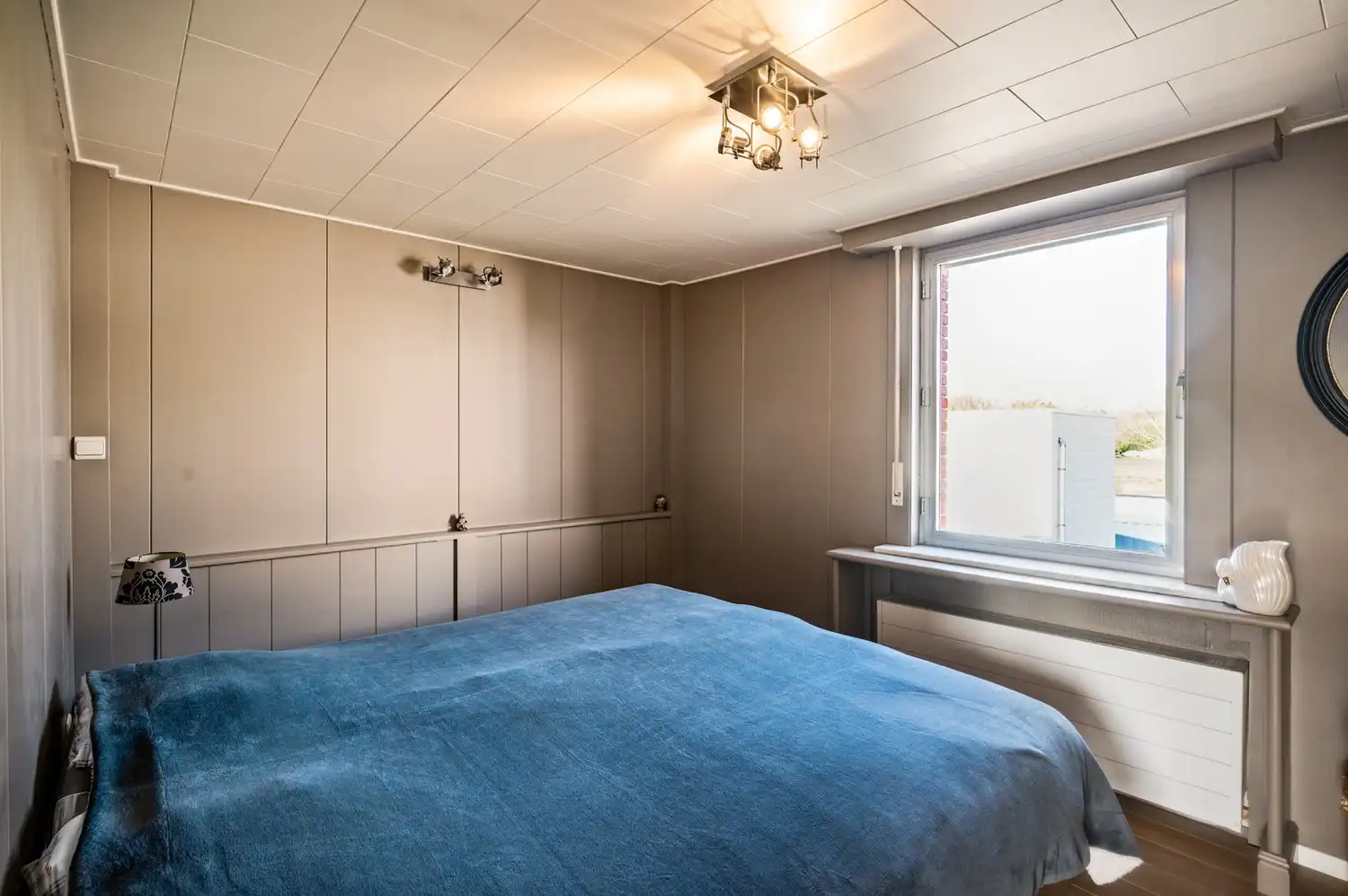 Woning met 2 slpkrs en bijgebouw met veel potentieel foto 10