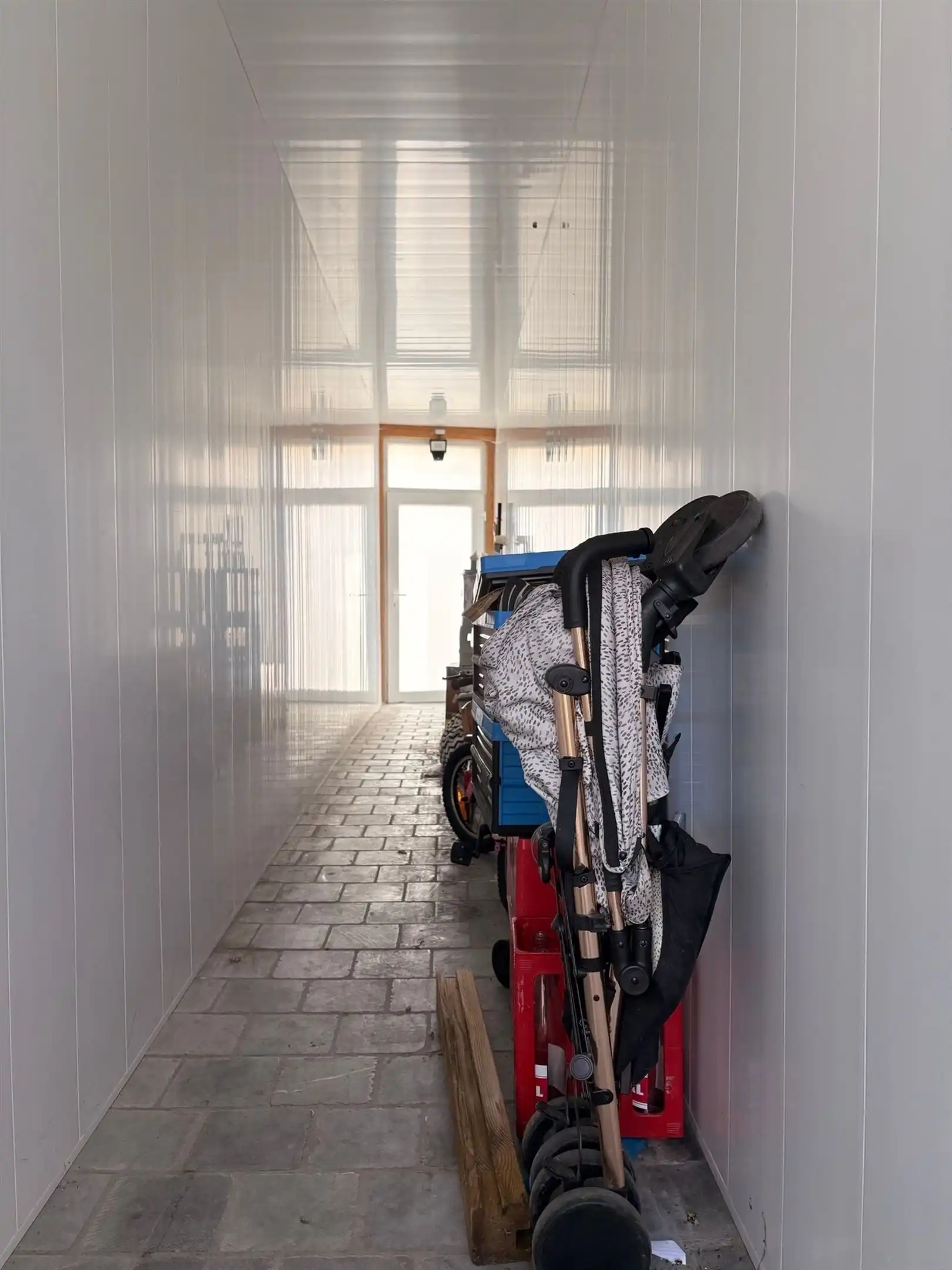 Te huur Ruime, volledig gerenoveerde woning in het landelijke Appels foto 32