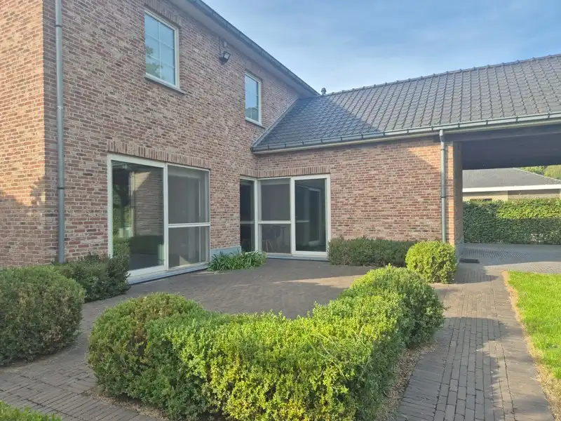 RUIME OPEN BEBOUWING MET 5 SLAAPKAMERS TE HUUR IN WACHTEBEKE foto 23