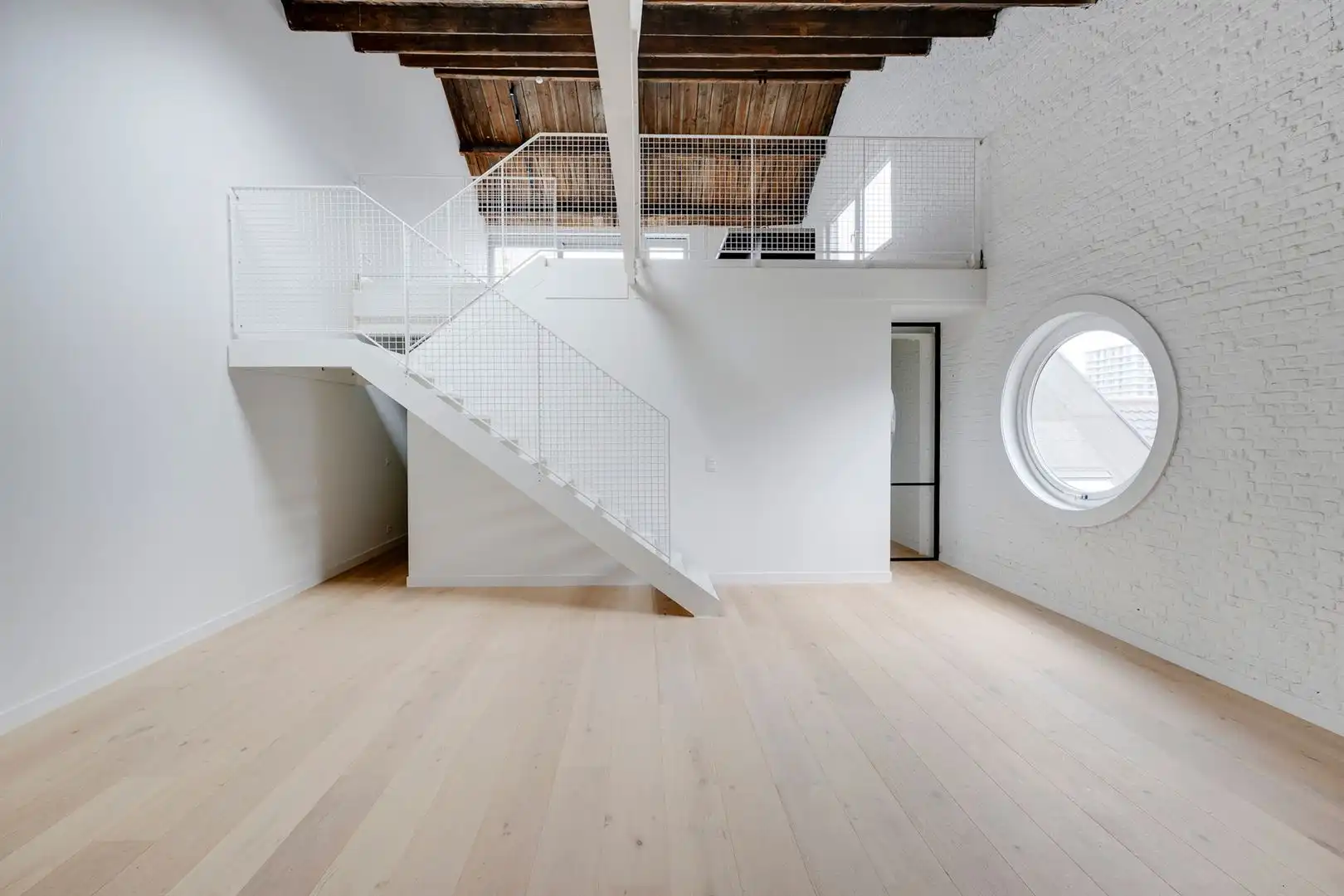 Industriële loft met 3 slaapkamers foto 8