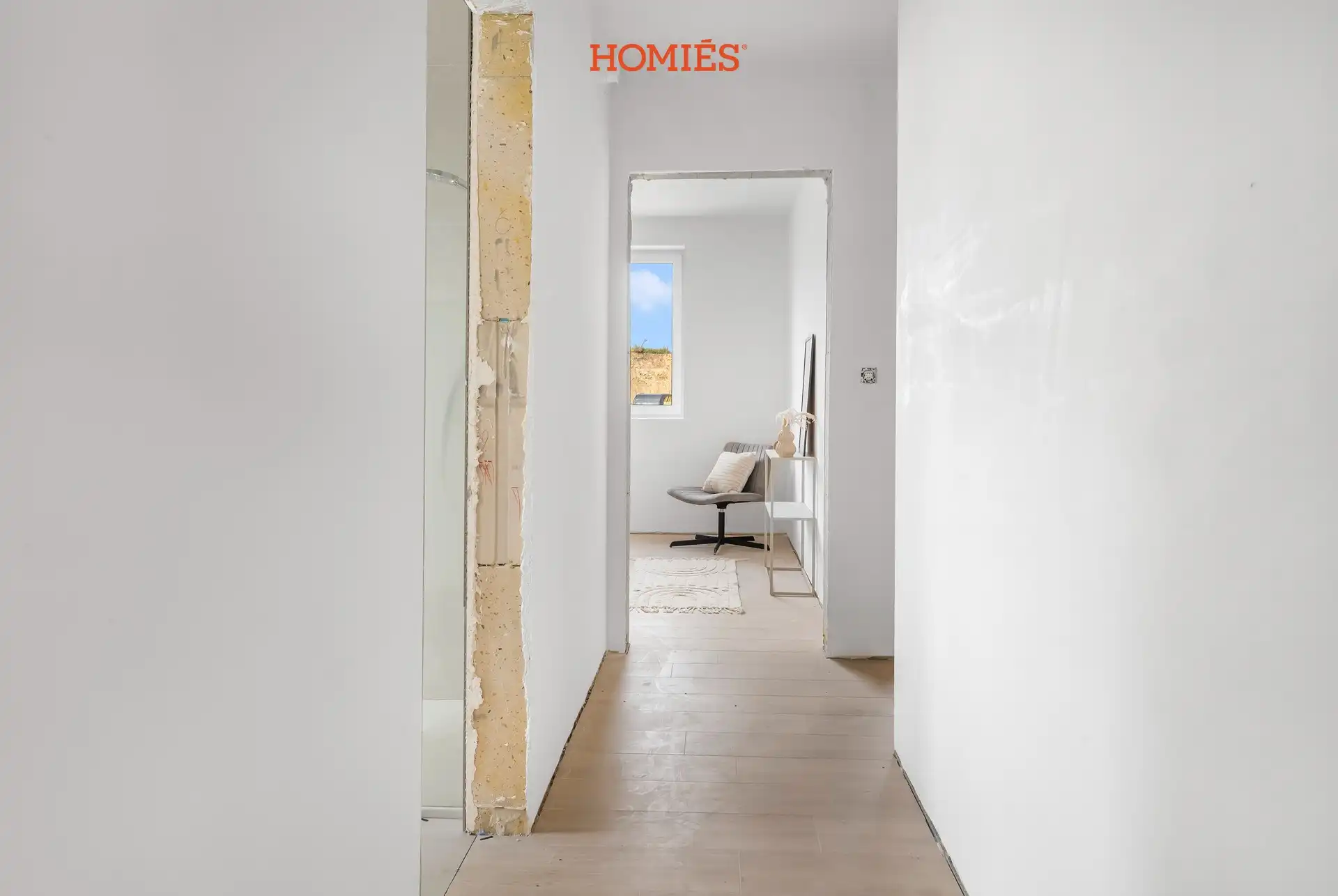 Urban villa in groene omgeving foto 24