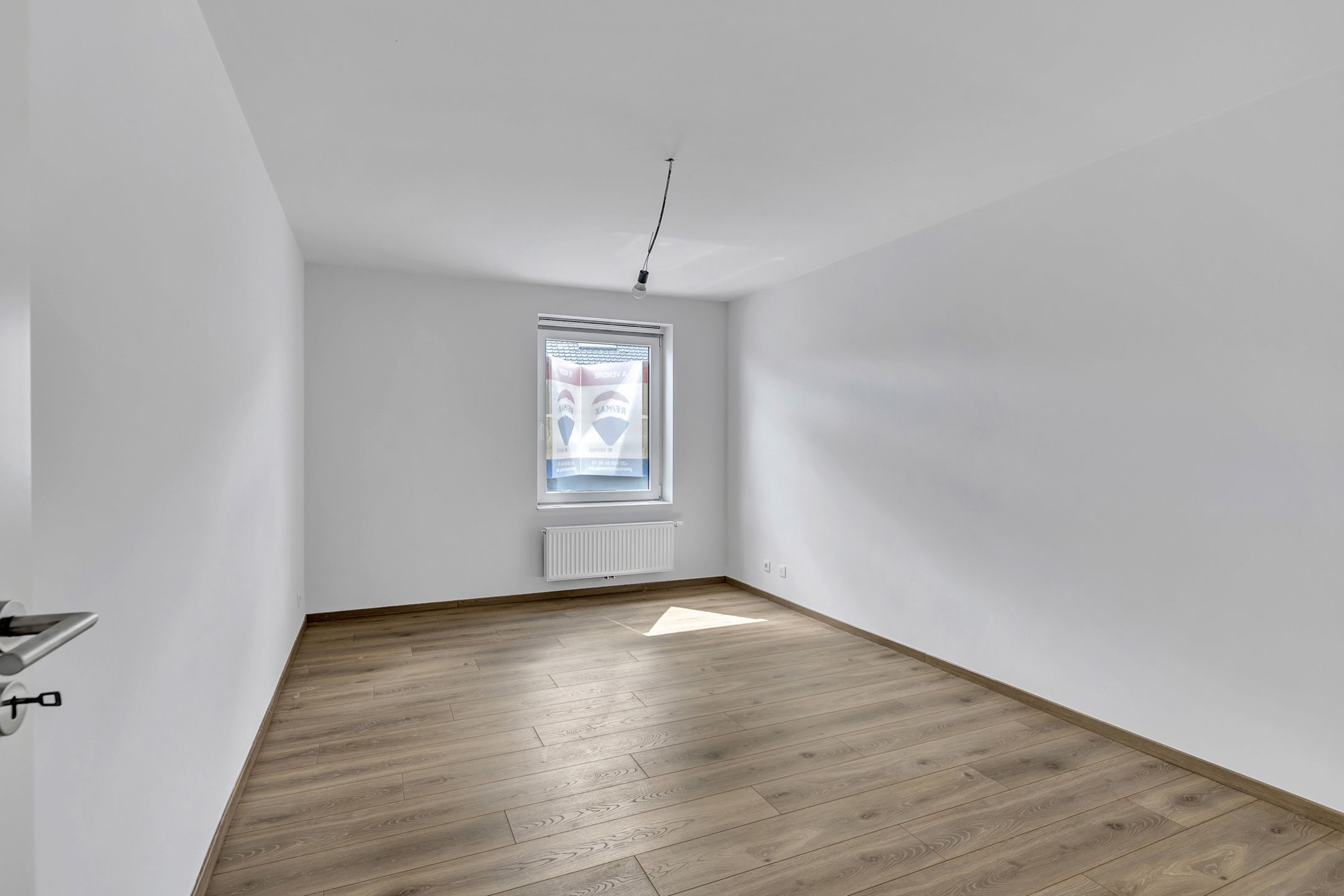 Nieuwbouwwoning met 4 slaapkamers en uitstekende verbinding foto 10