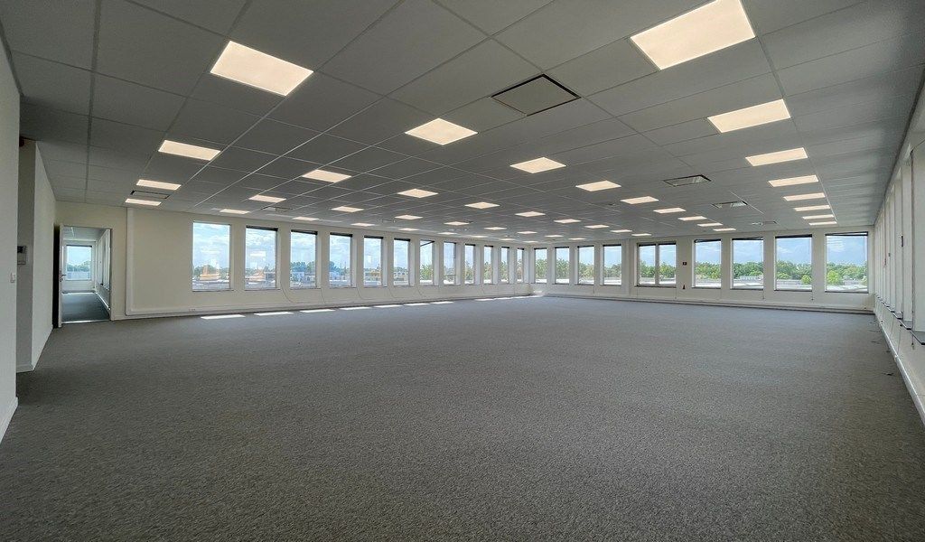 Gelijkvloers kantoor te huur vlakbij afrit E19 in Mechelen foto 11