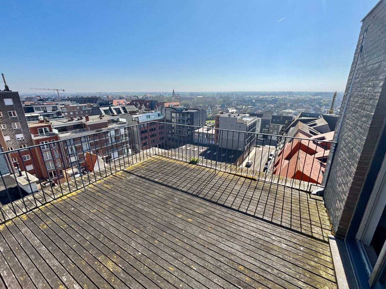 Zonnig duplex-appartement met panoramisch uitzicht foto 23