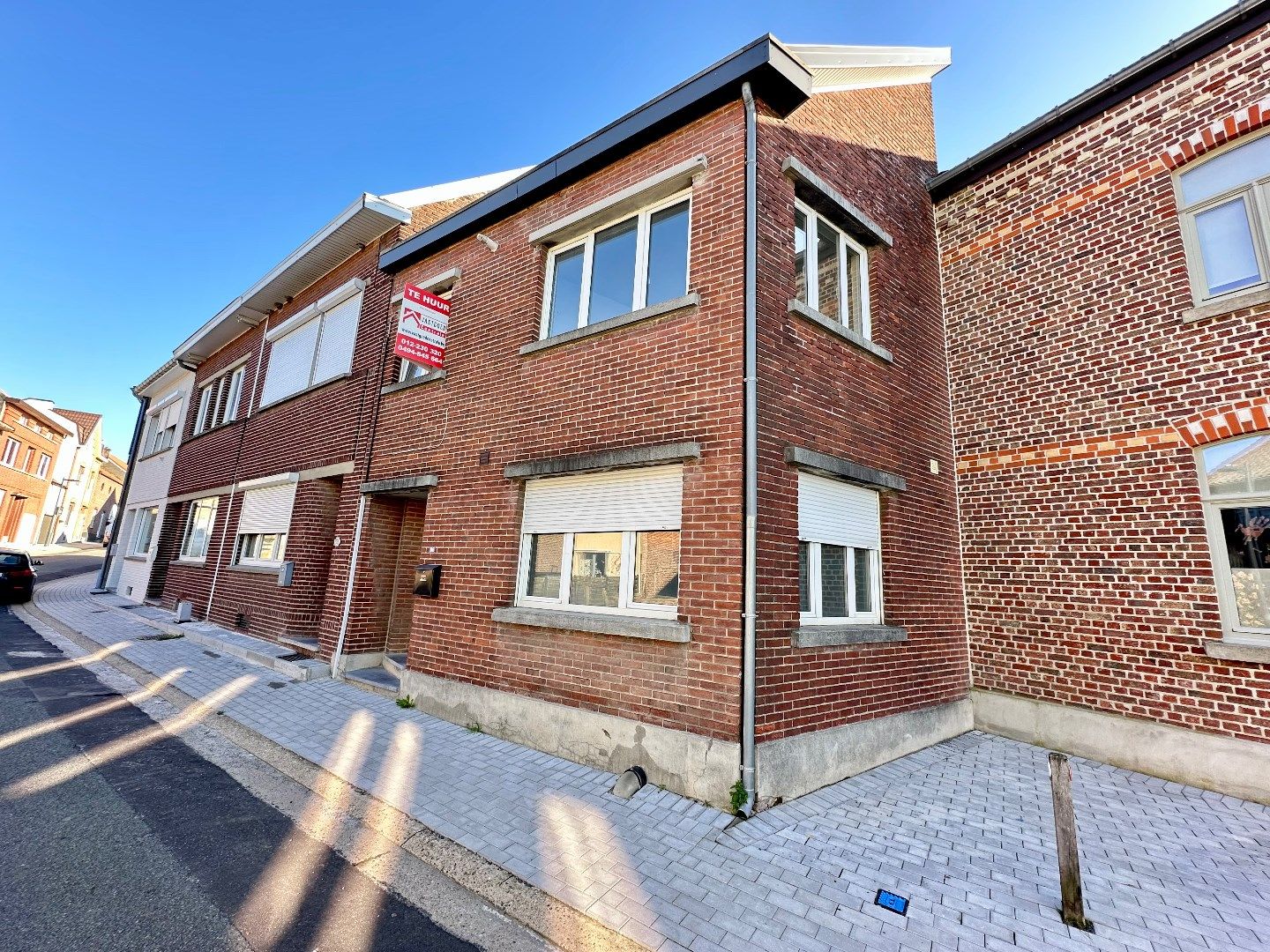 Woning met 2 slaapkamers, dressing, kelder, zolder en tuin te Riemst foto 1