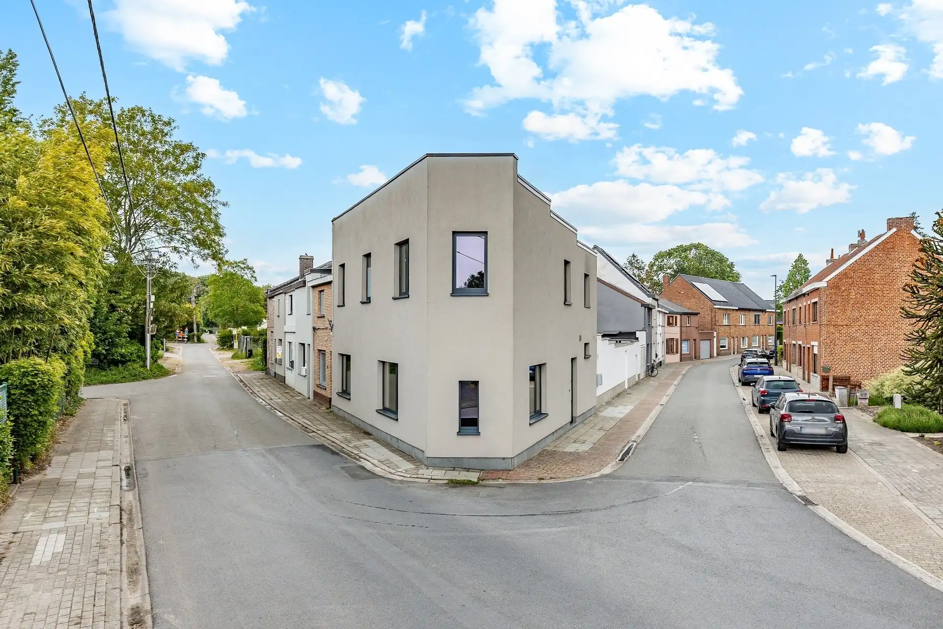 Instapklare woning met 3 ruime slaapkamers! foto 6