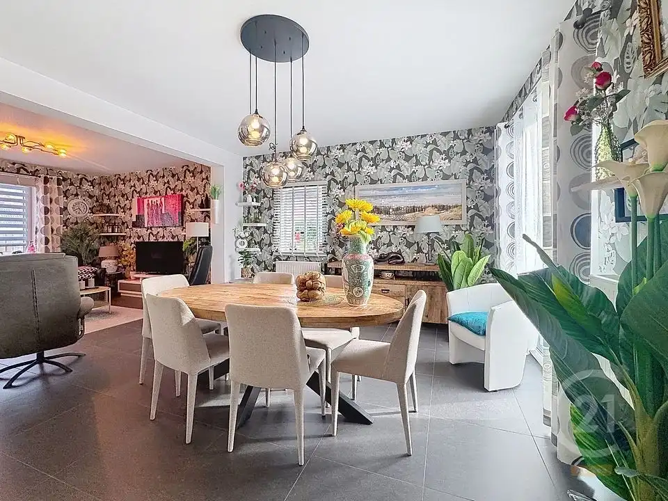 Instapklare woning met 3 slaapkamers en garage in Lombardsijde foto 4