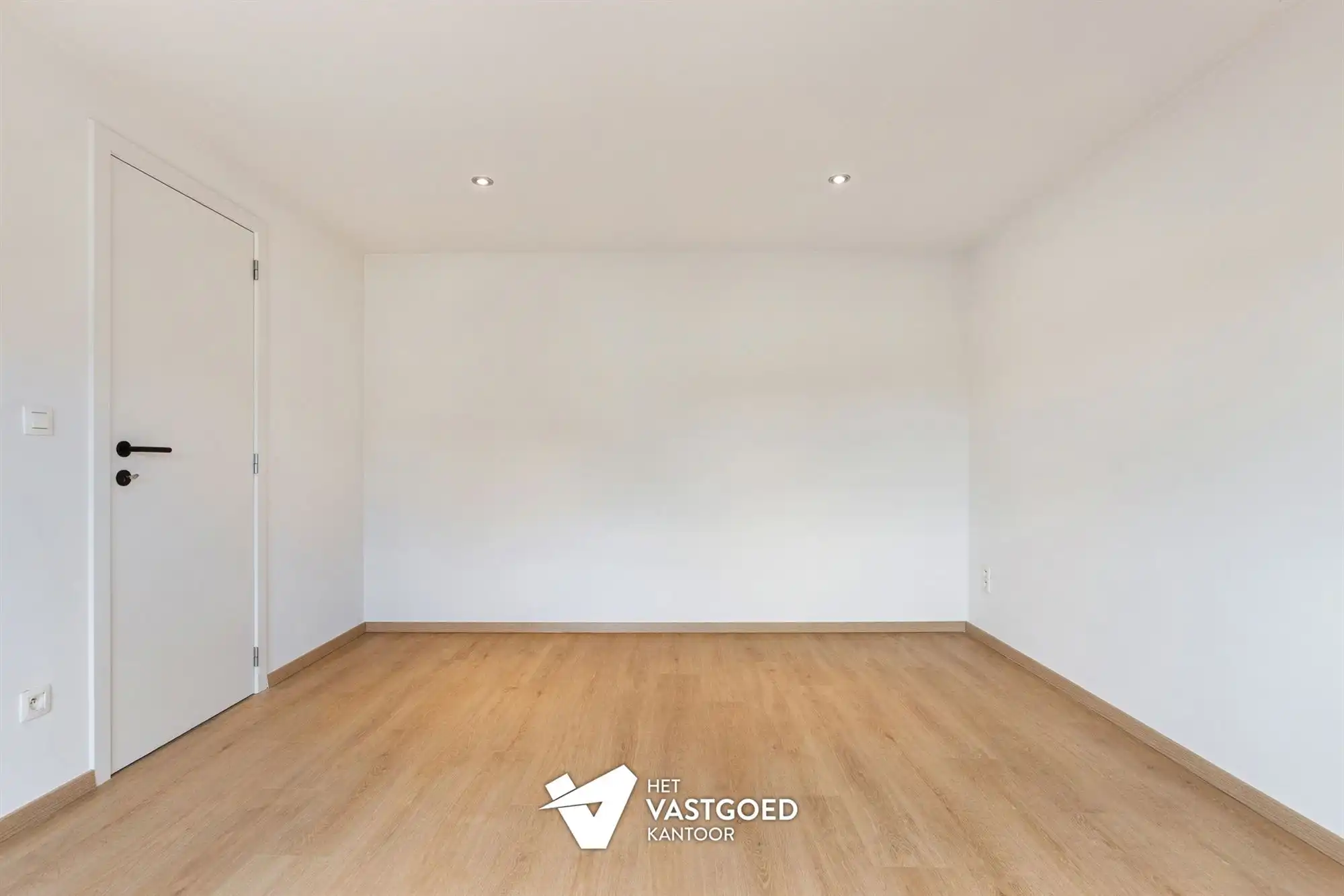 KWALITATIEF GERENOVEERDE WONING VLAKBIJ CENTRUM foto 10