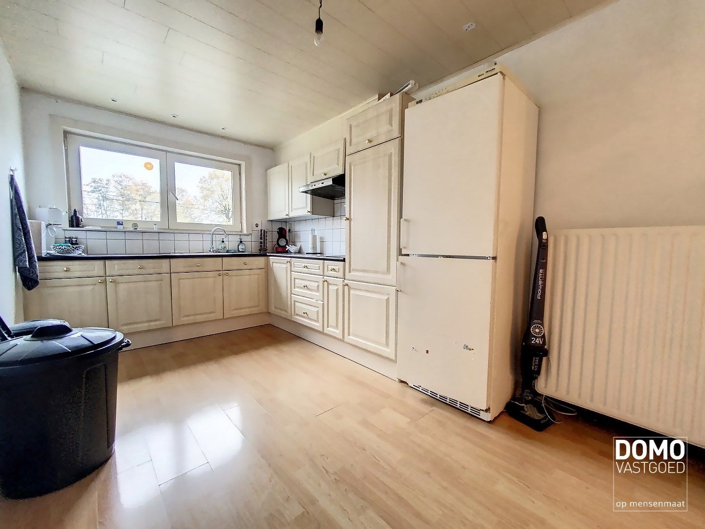 GUNSTIG GELEGEN 2-SLAAPKAMER APPARTEMENT TE LEOPOLDSBURG. foto 2