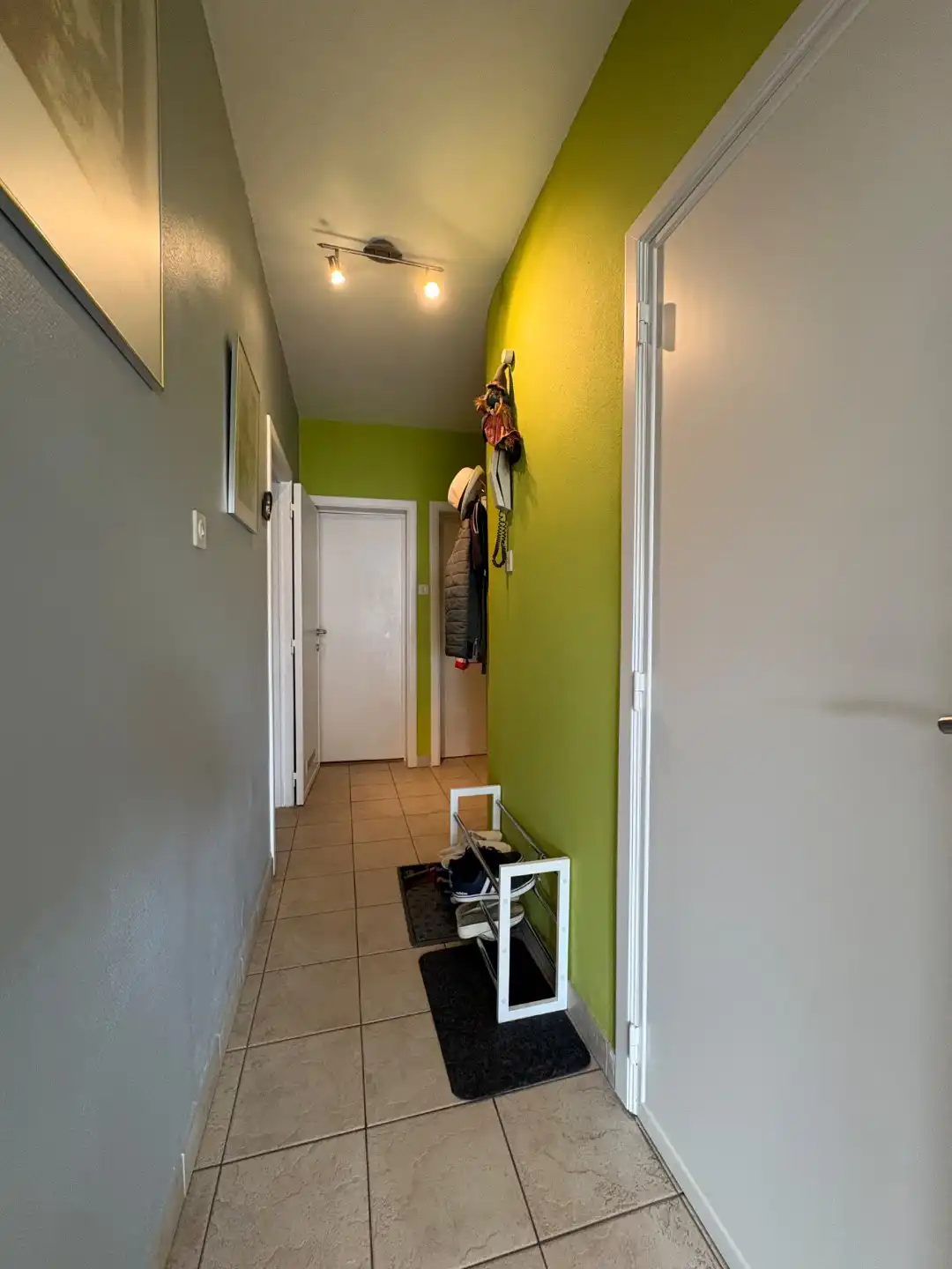 Te koop: verzorgd en zonnig appartement vlak bij zee foto 10