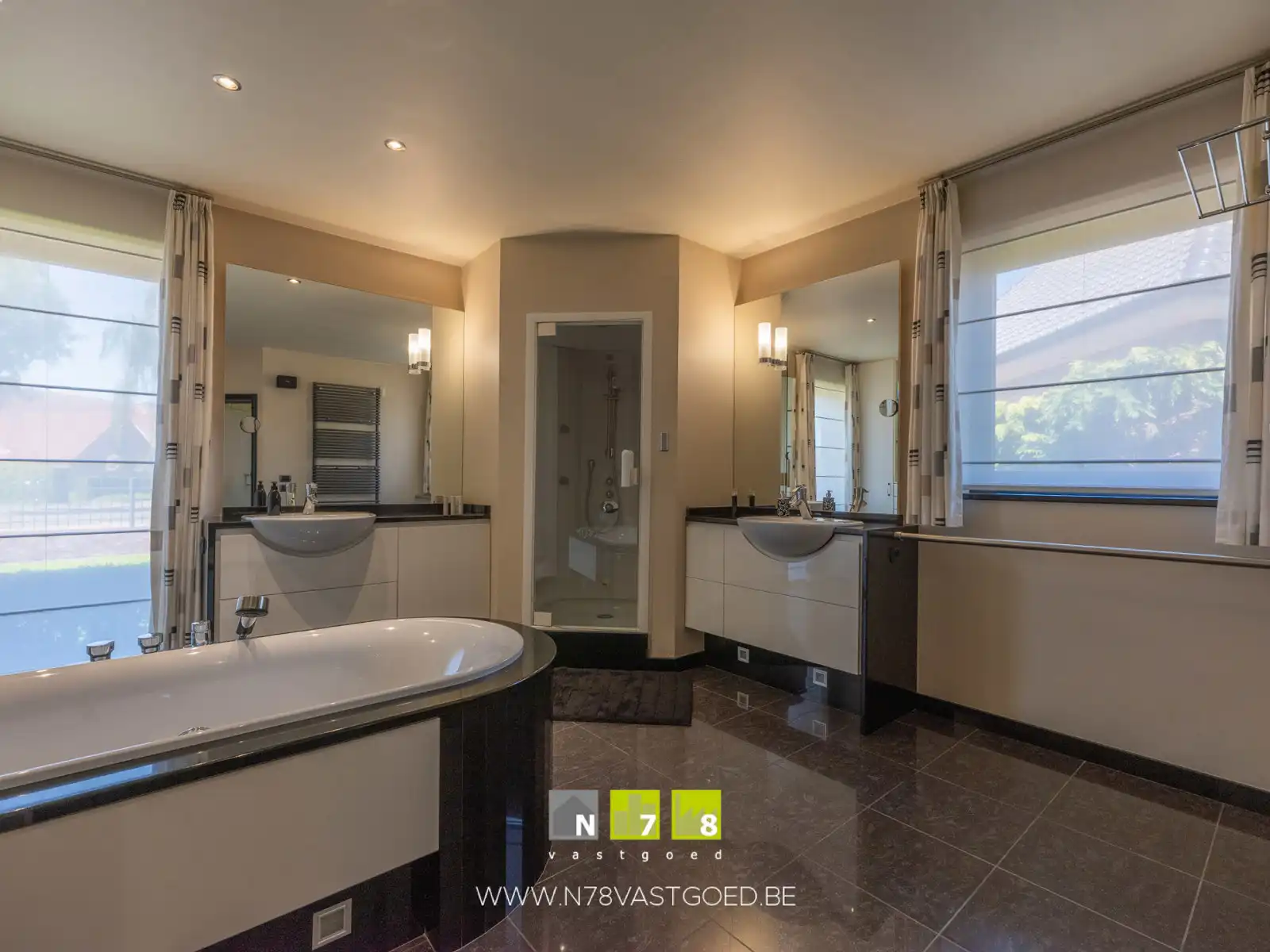 Villa te koop foto 16