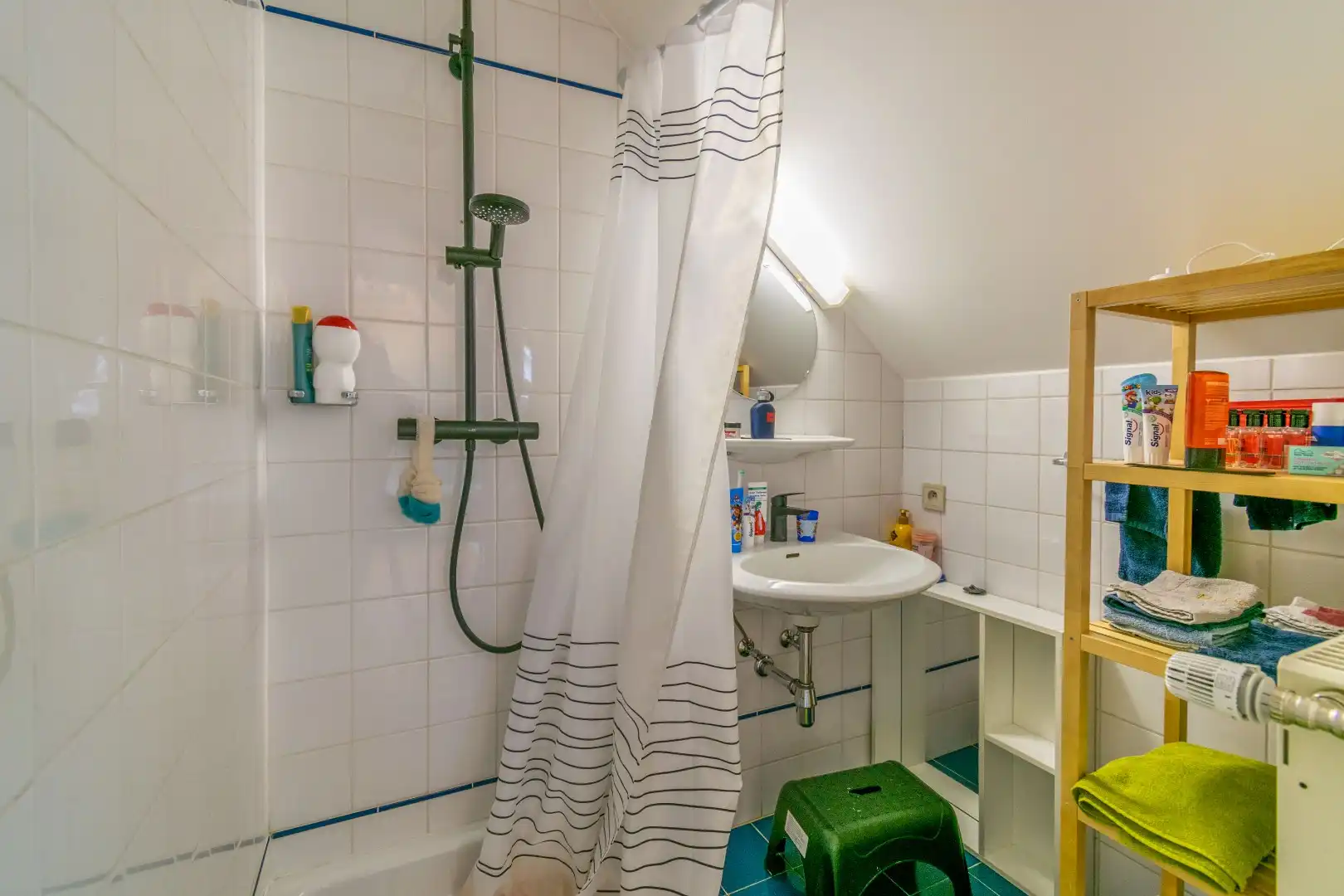 RUIM, INSTAPKLAAR APP MET 5SLP + 3BDK & TERRASSEN! foto 19