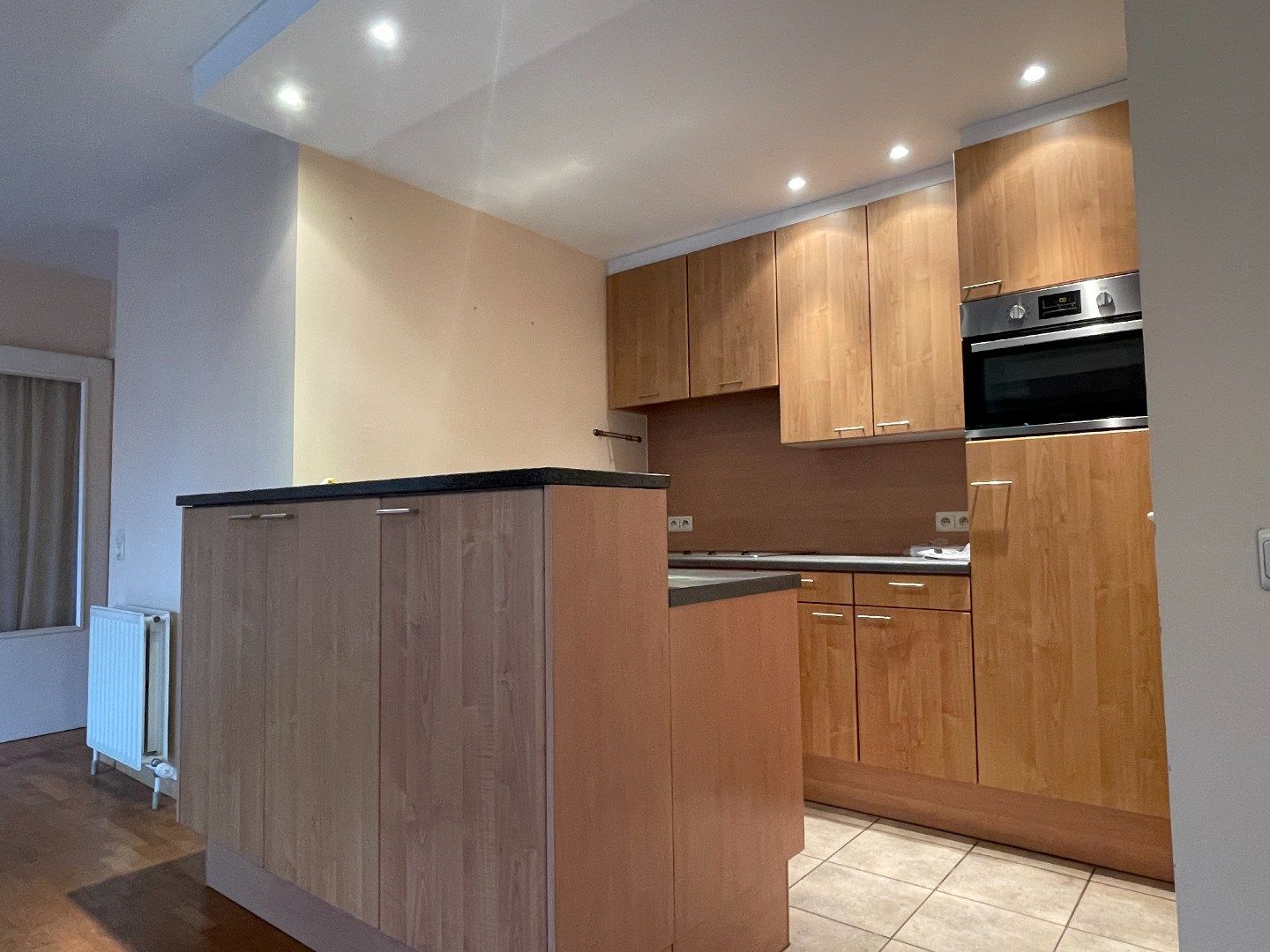 Tweeslaapkamerappartement met ondergrondse autostaanplaats foto 3