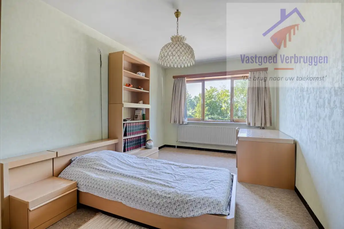 Goed gelegen ruime halfopen bebouwing met prachtige zongerichte tuin foto 14