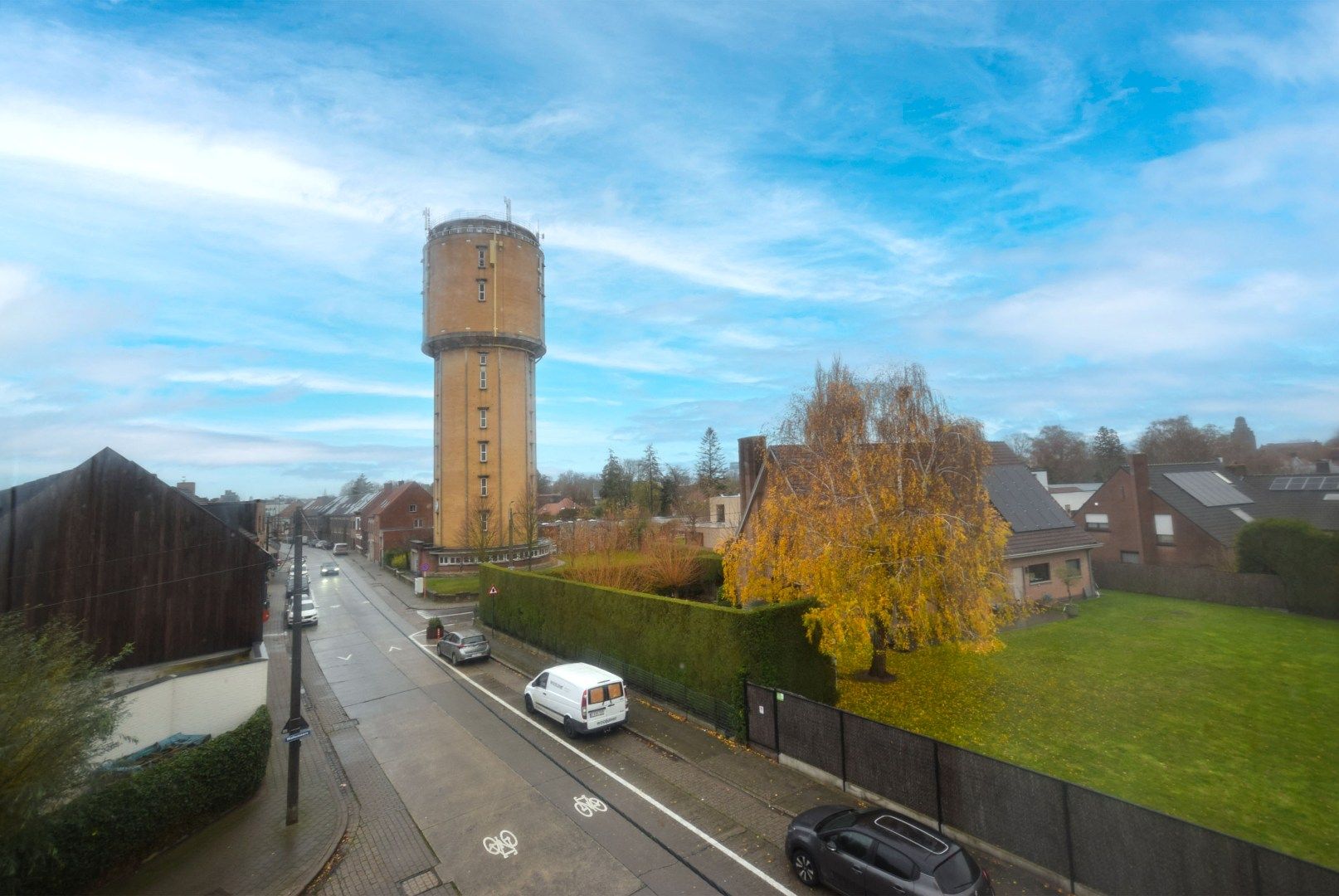 APPARTEMENT MET TWEE SLAAPKAMERS NABIJ CENTRUM ROESELARE - WONEN OF INVESTERINGSKANS foto 10