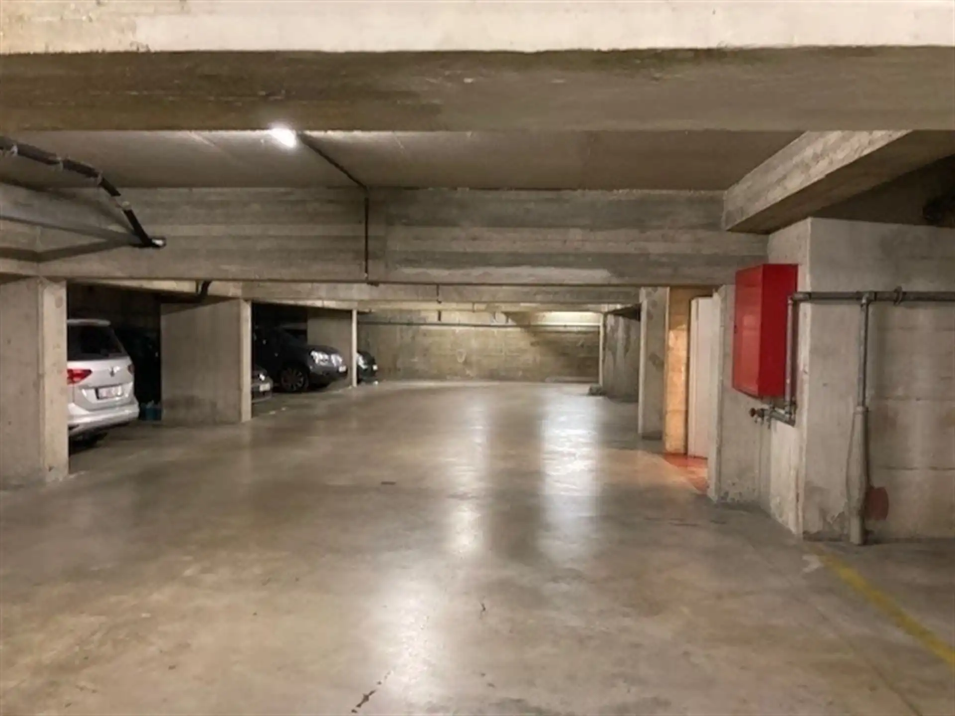 Parkeerplaats voor kleine auto - EU Wijk  foto 5