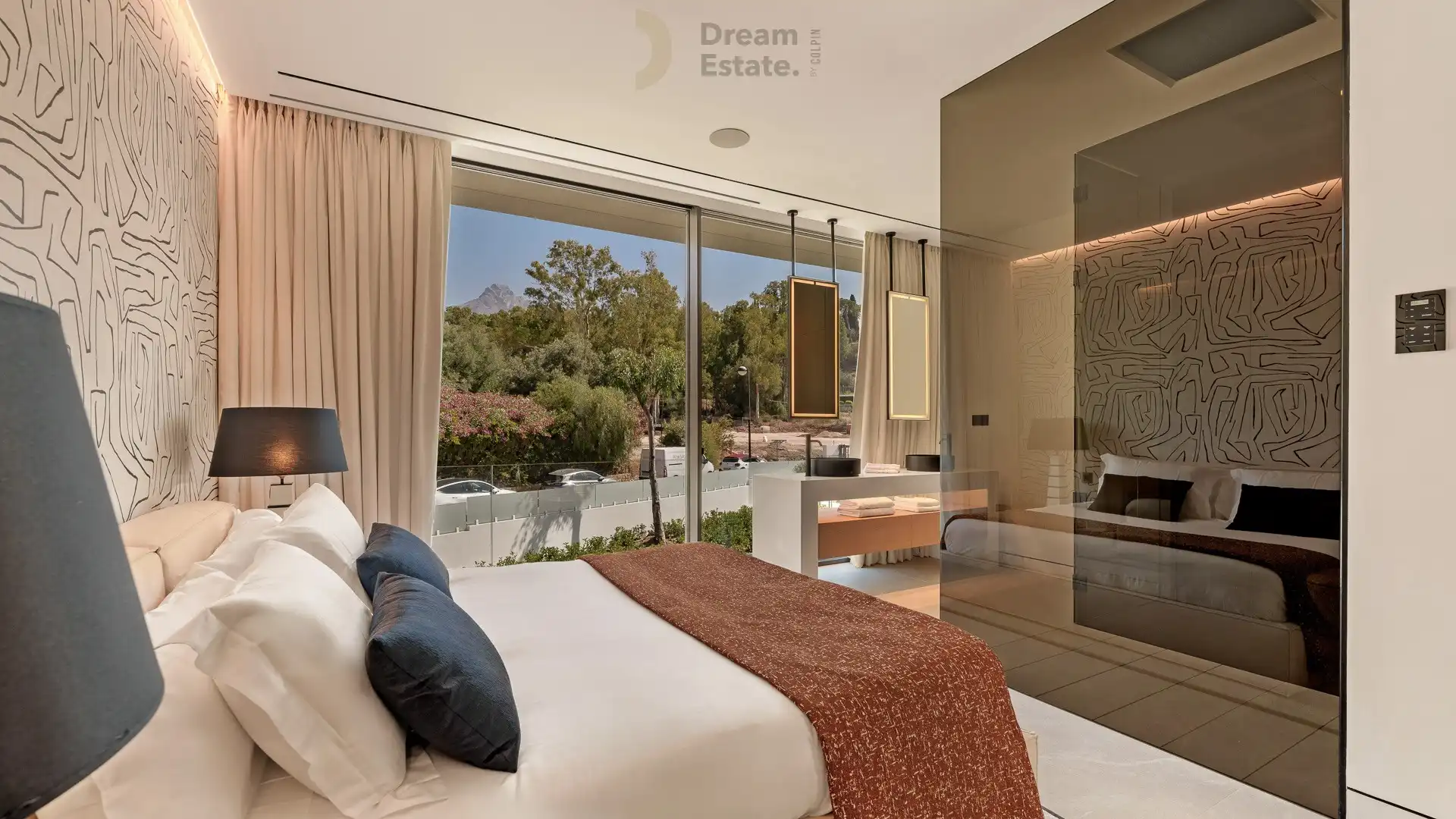 Top notch villa langs de Golden Mile met zicht op zee, Marbella. foto 32