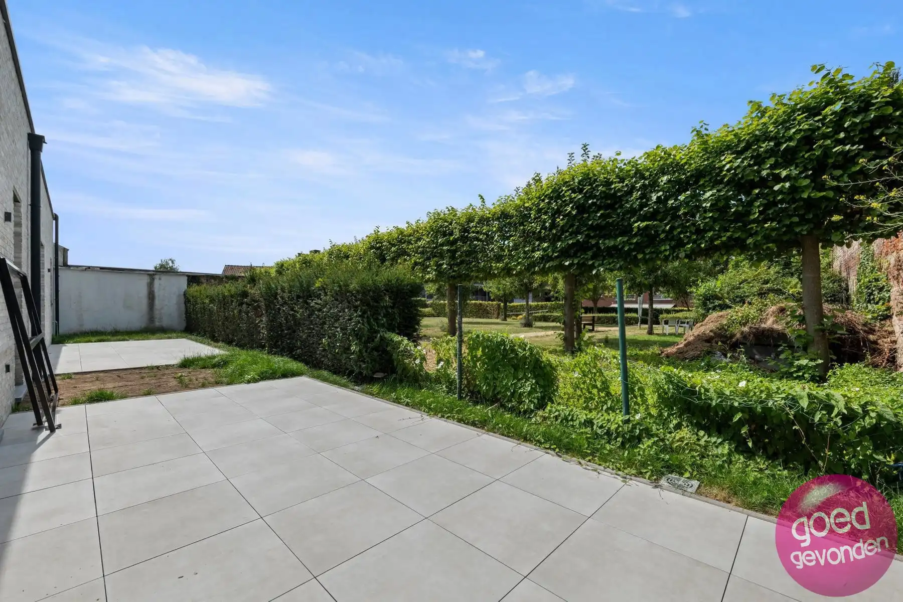 NIEUW APP - 1of2 SLK - TERRAS - KELDER - CENTRUM - GEEN BTW foto 13