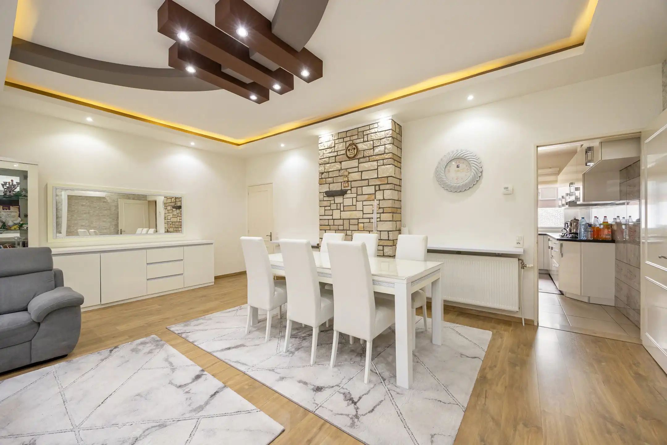 Instapklare gezinswoning met 3 slaapkamers foto 6